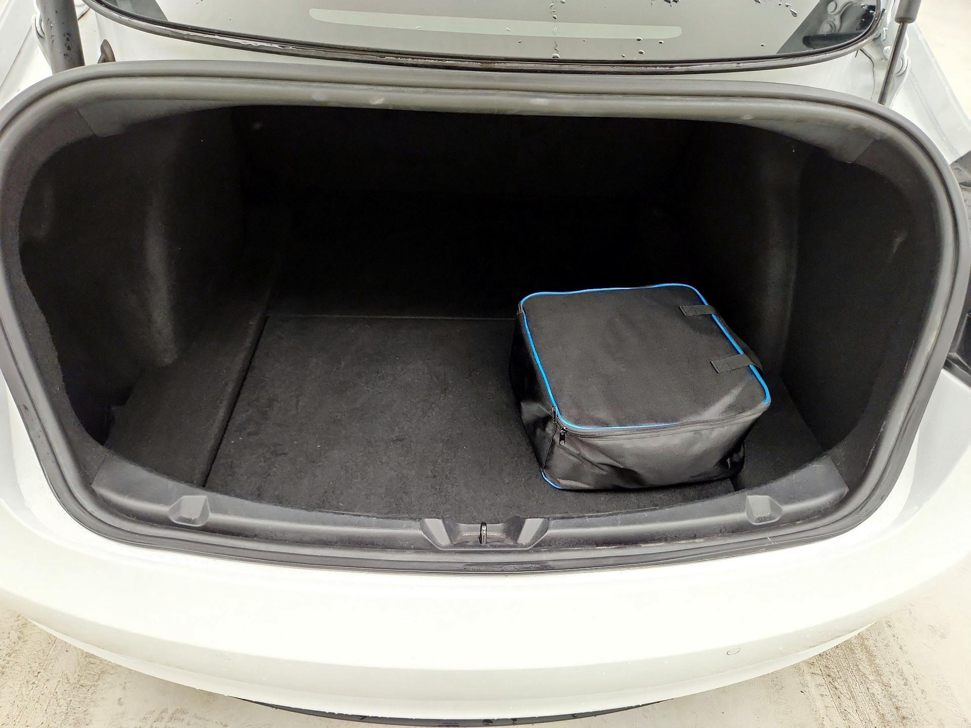 Thumbnail: 2021 Tesla Model 3 - 17