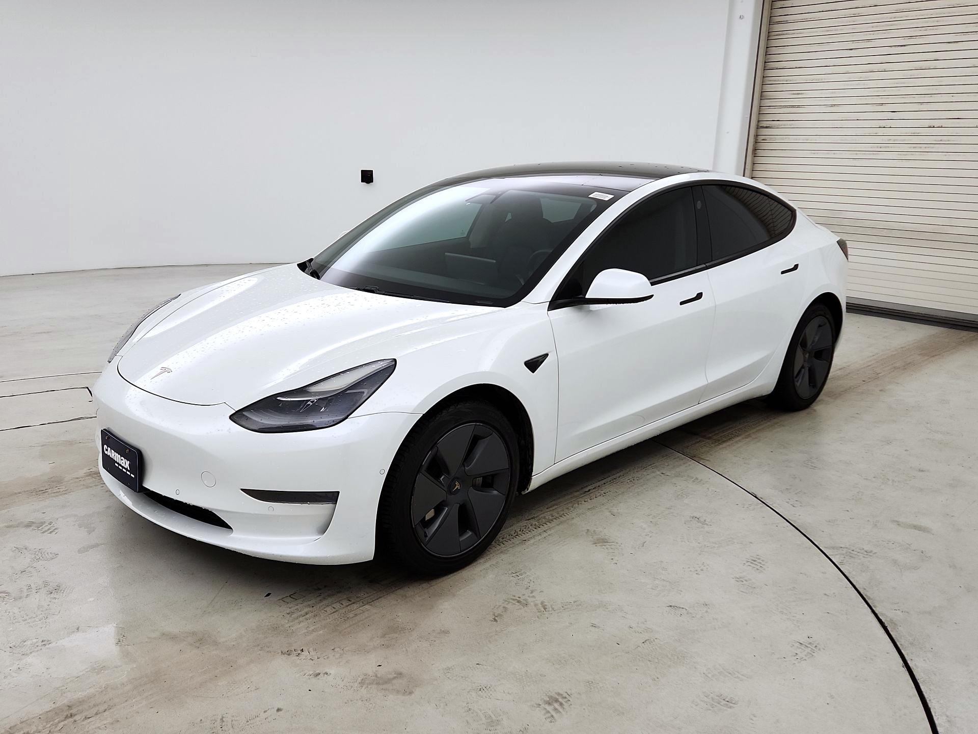 Thumbnail: 2021 Tesla Model 3 - 3