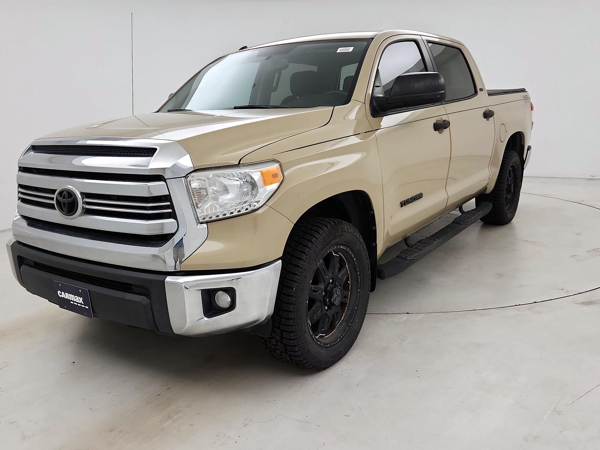 Thumbnail: 2017 Toyota Tundra - 3