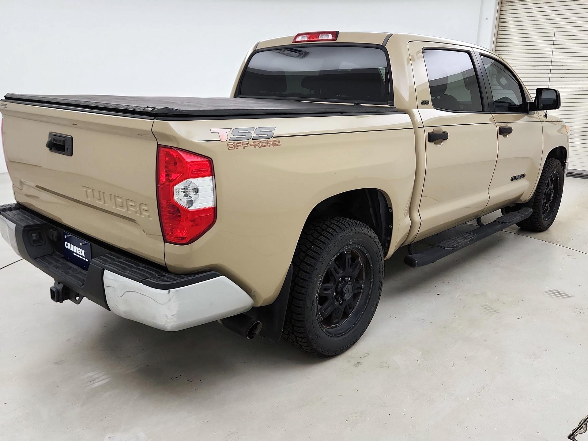 Thumbnail: 2017 Toyota Tundra - 5