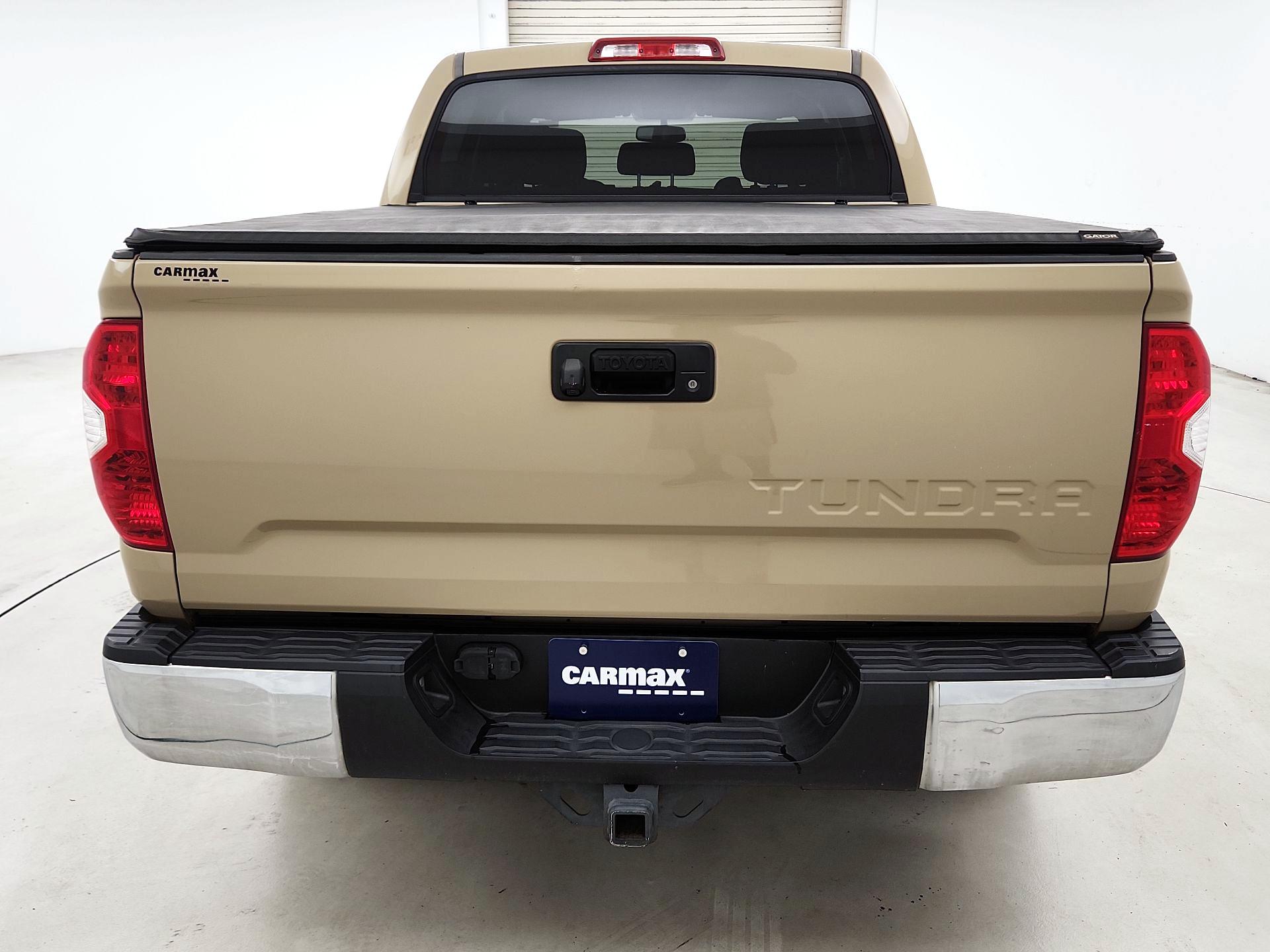 Thumbnail: 2017 Toyota Tundra - 6