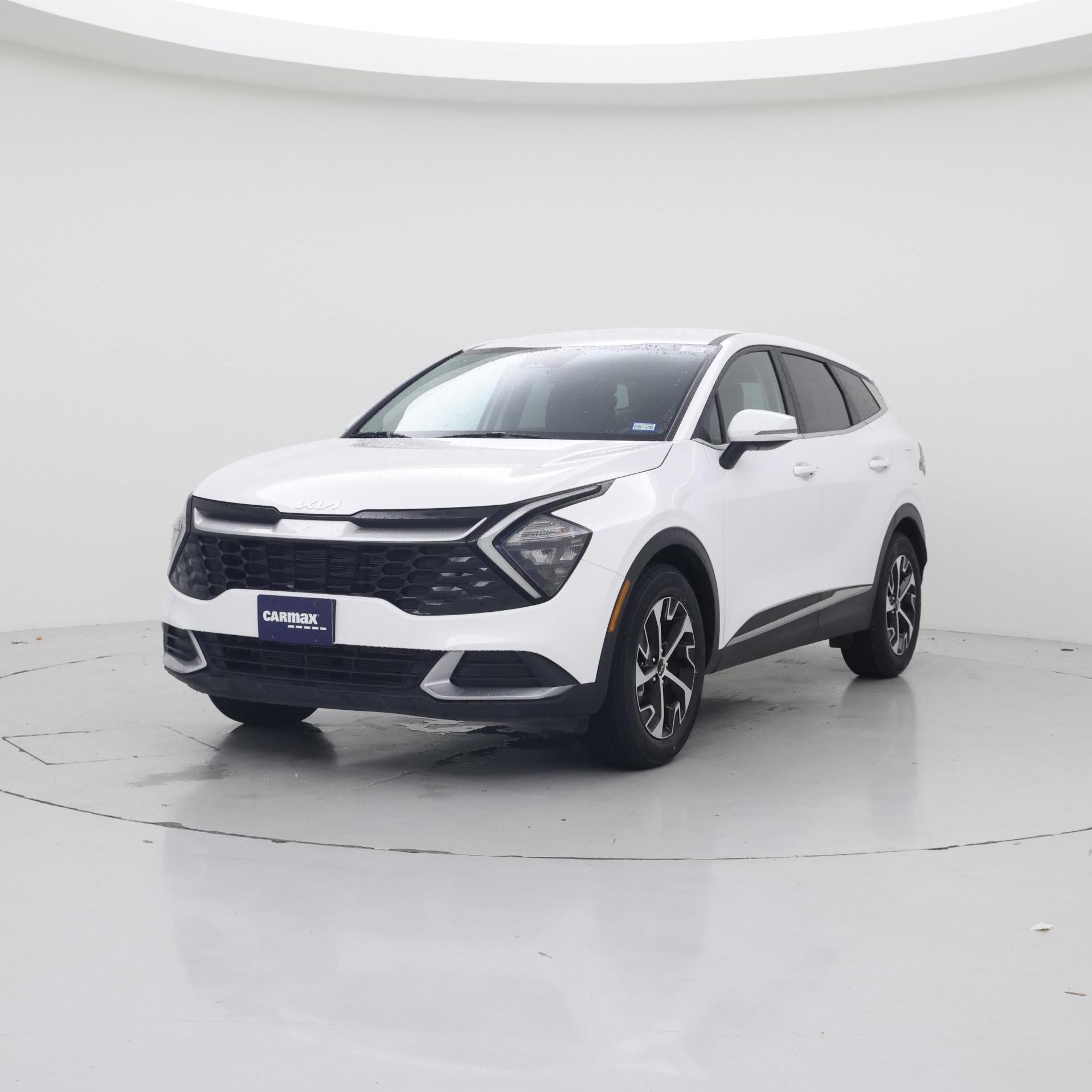 Thumbnail: 2023 Kia Sportage - 4
