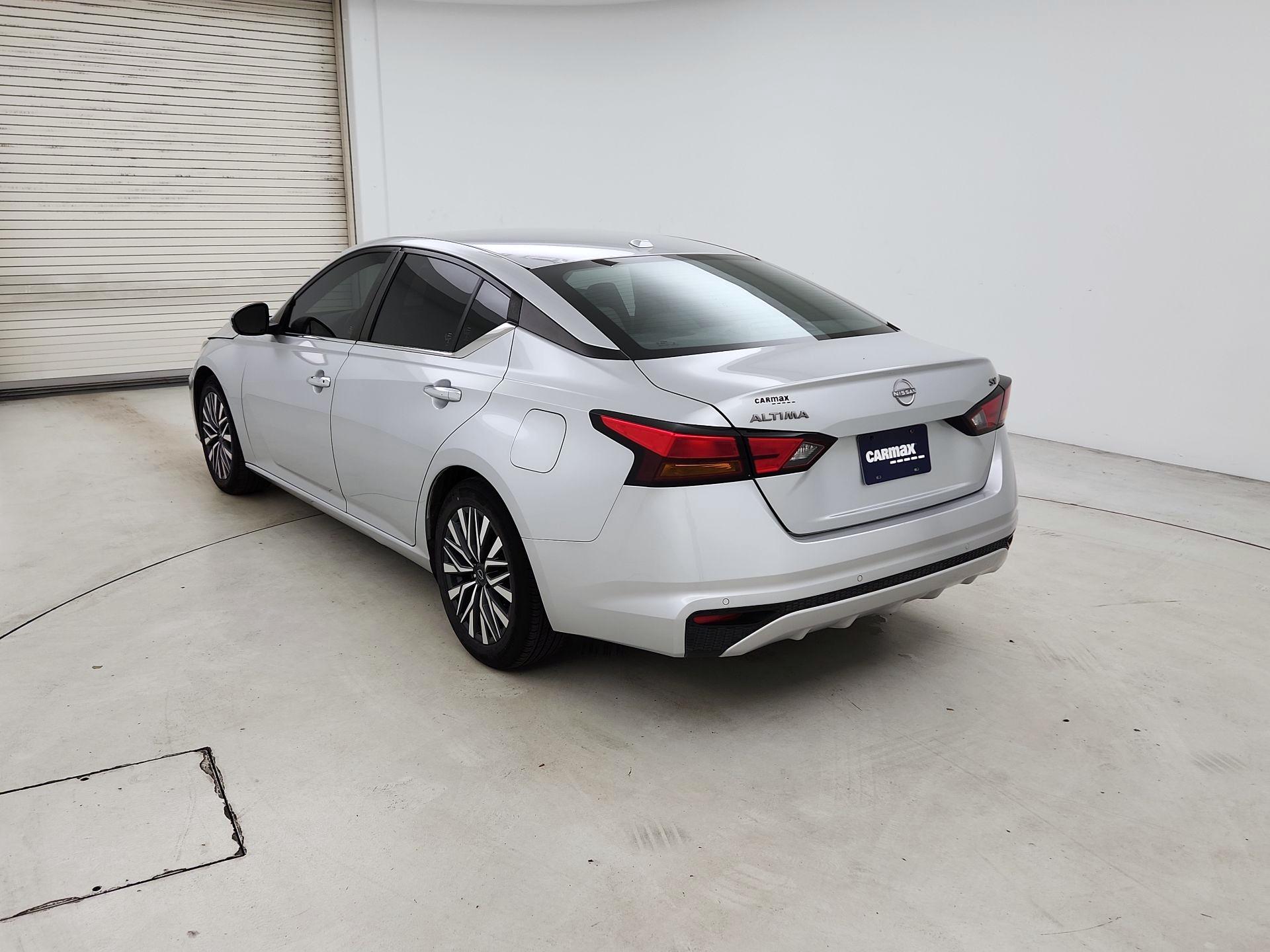 Thumbnail: 2023 Nissan Altima - 7