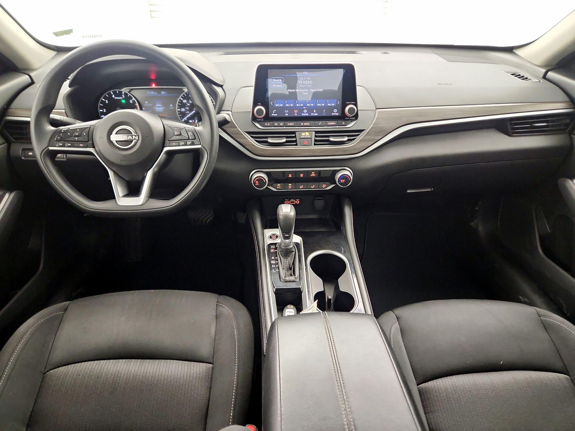 Thumbnail: 2023 Nissan Altima - 8