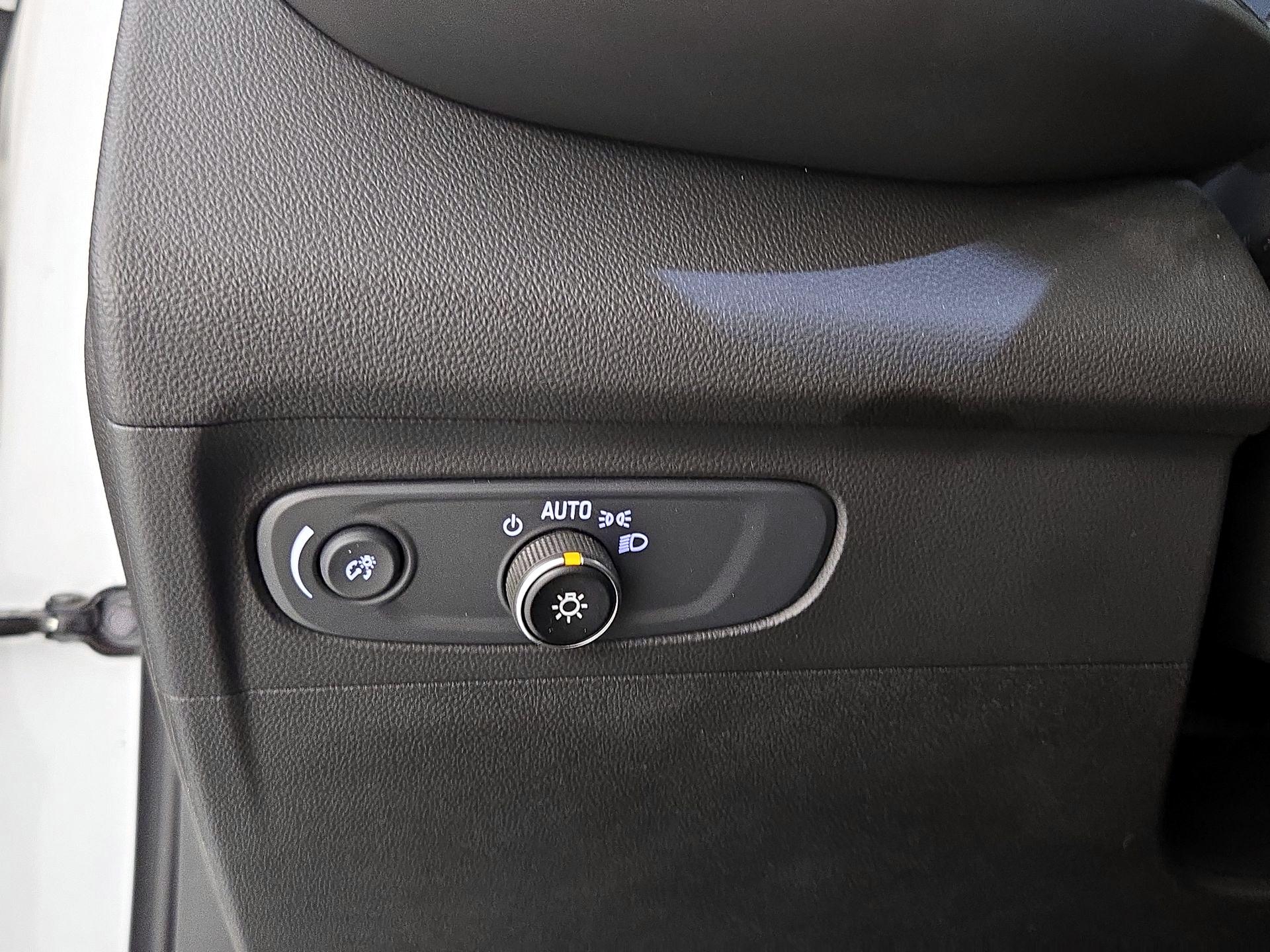 Thumbnail: 2021 Buick Envision - 13