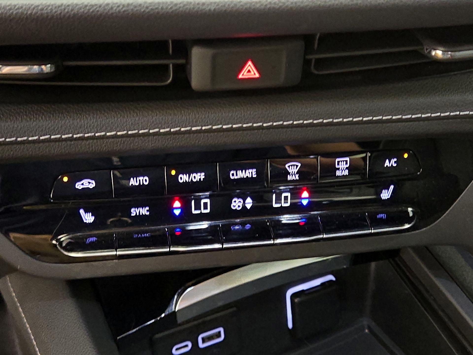 Thumbnail: 2021 Buick Envision - 16