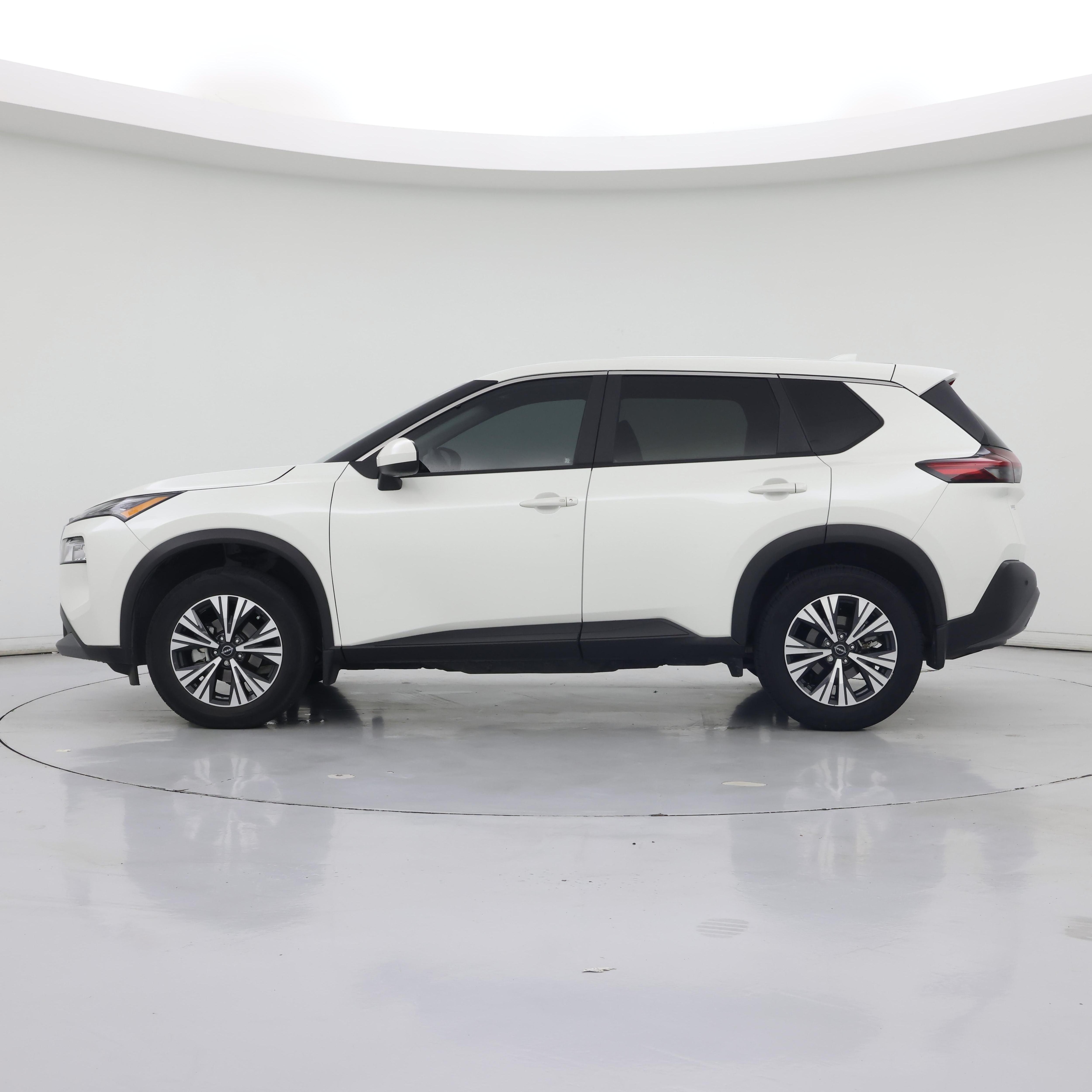 Thumbnail: 2023 Nissan Rogue - 3