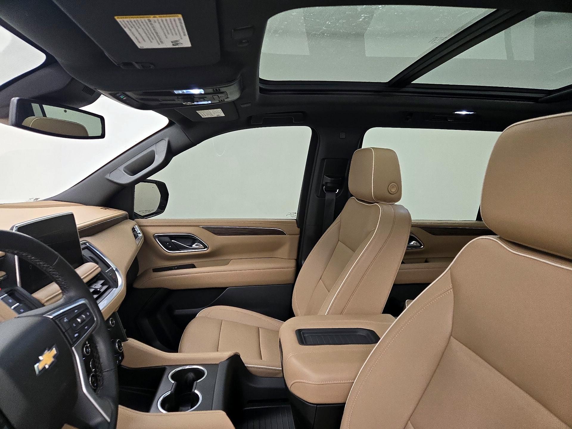 Thumbnail: 2023 Chevrolet Suburban - 20