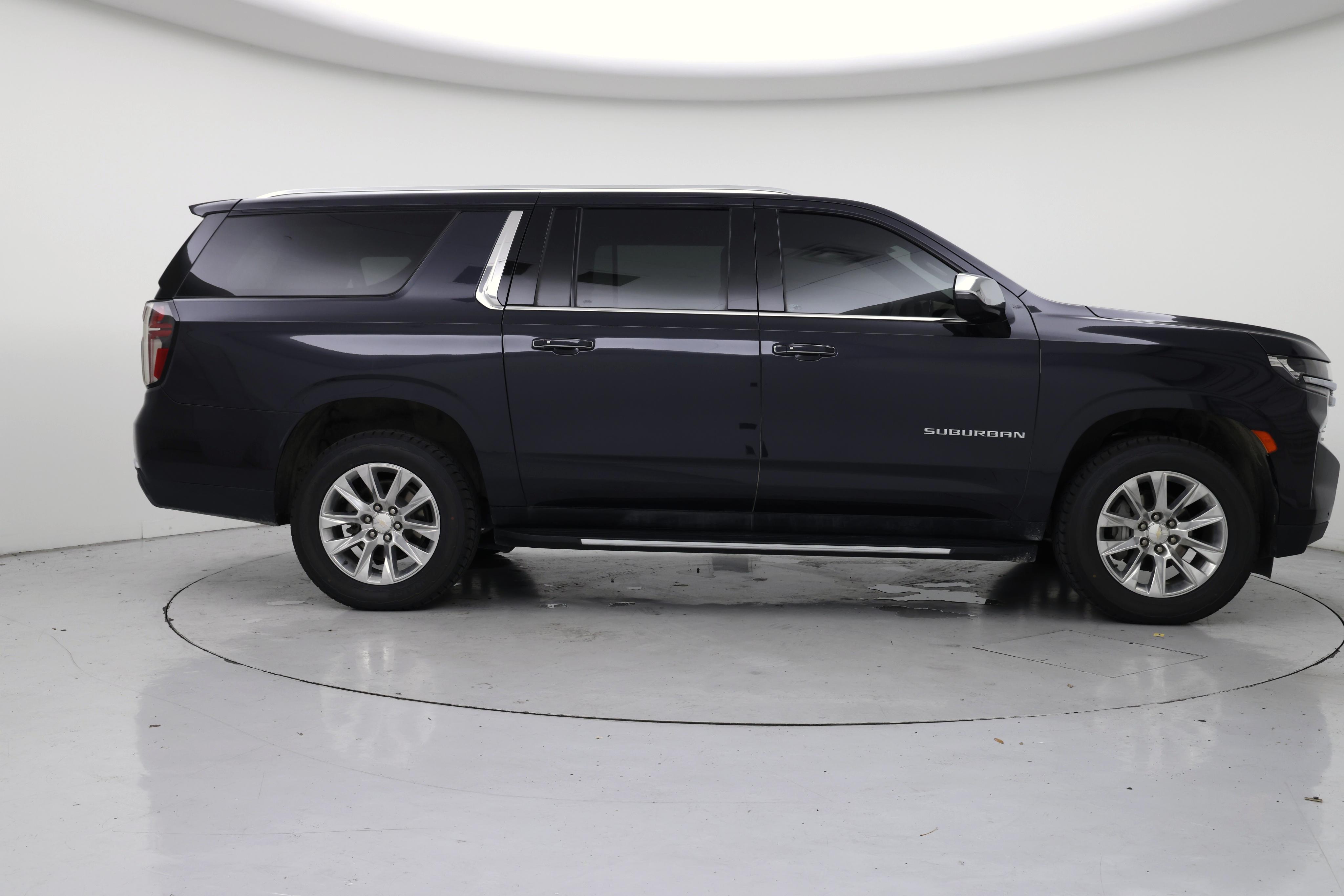 Thumbnail: 2023 Chevrolet Suburban - 7