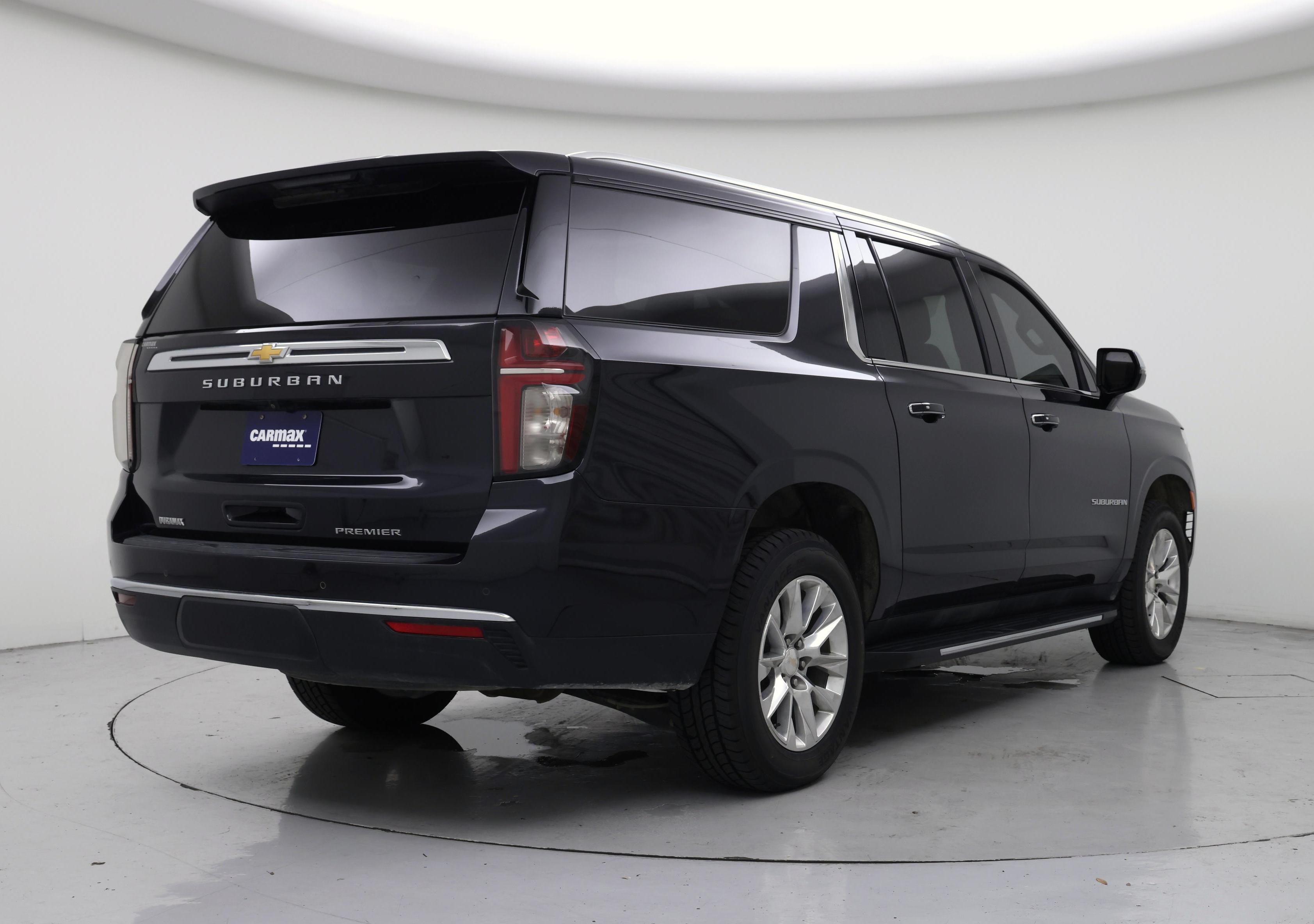 Thumbnail: 2023 Chevrolet Suburban - 8