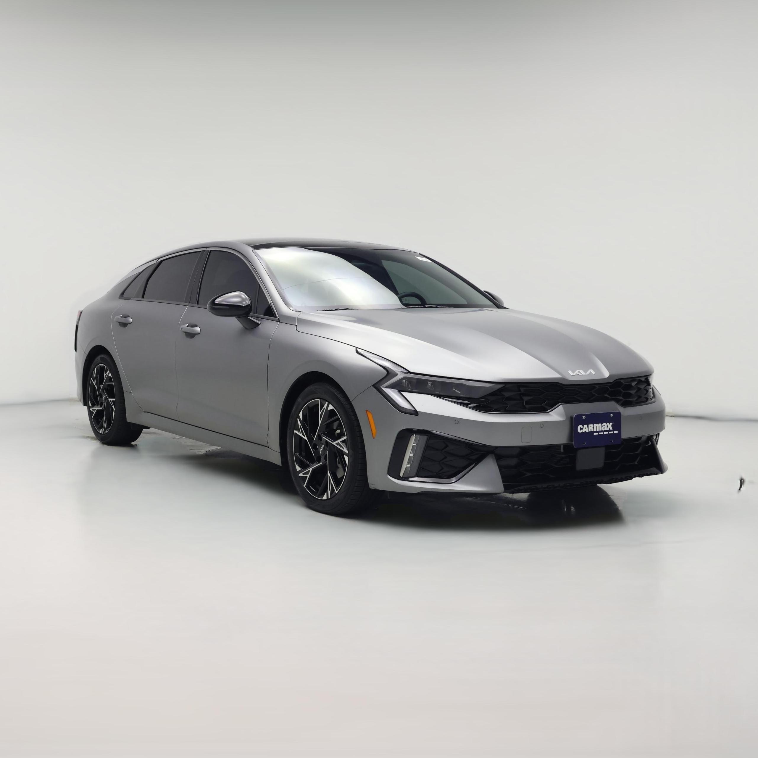 Thumbnail: 2025 Kia K5 - 1