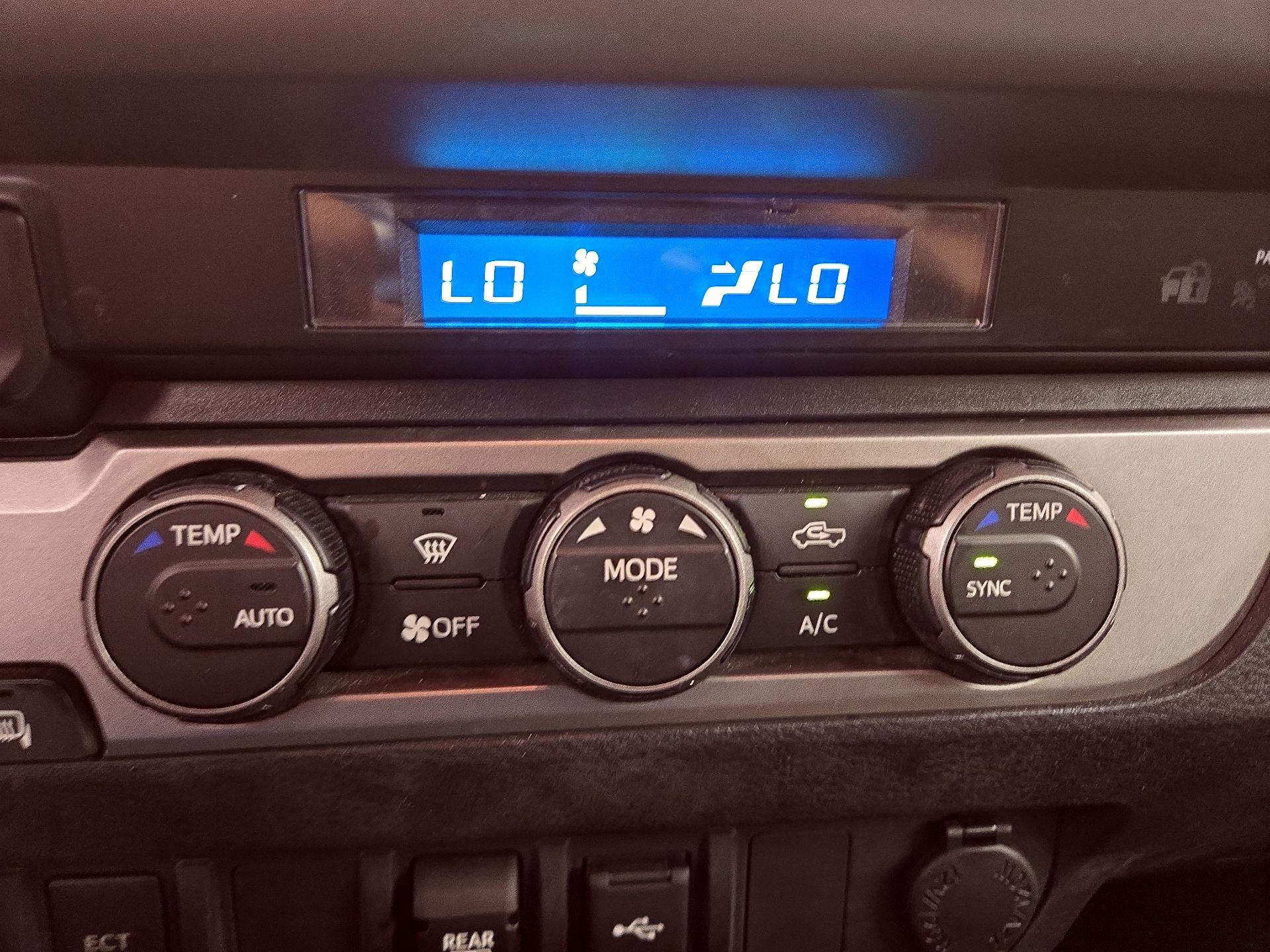 Thumbnail: 2021 Toyota Tacoma - 16