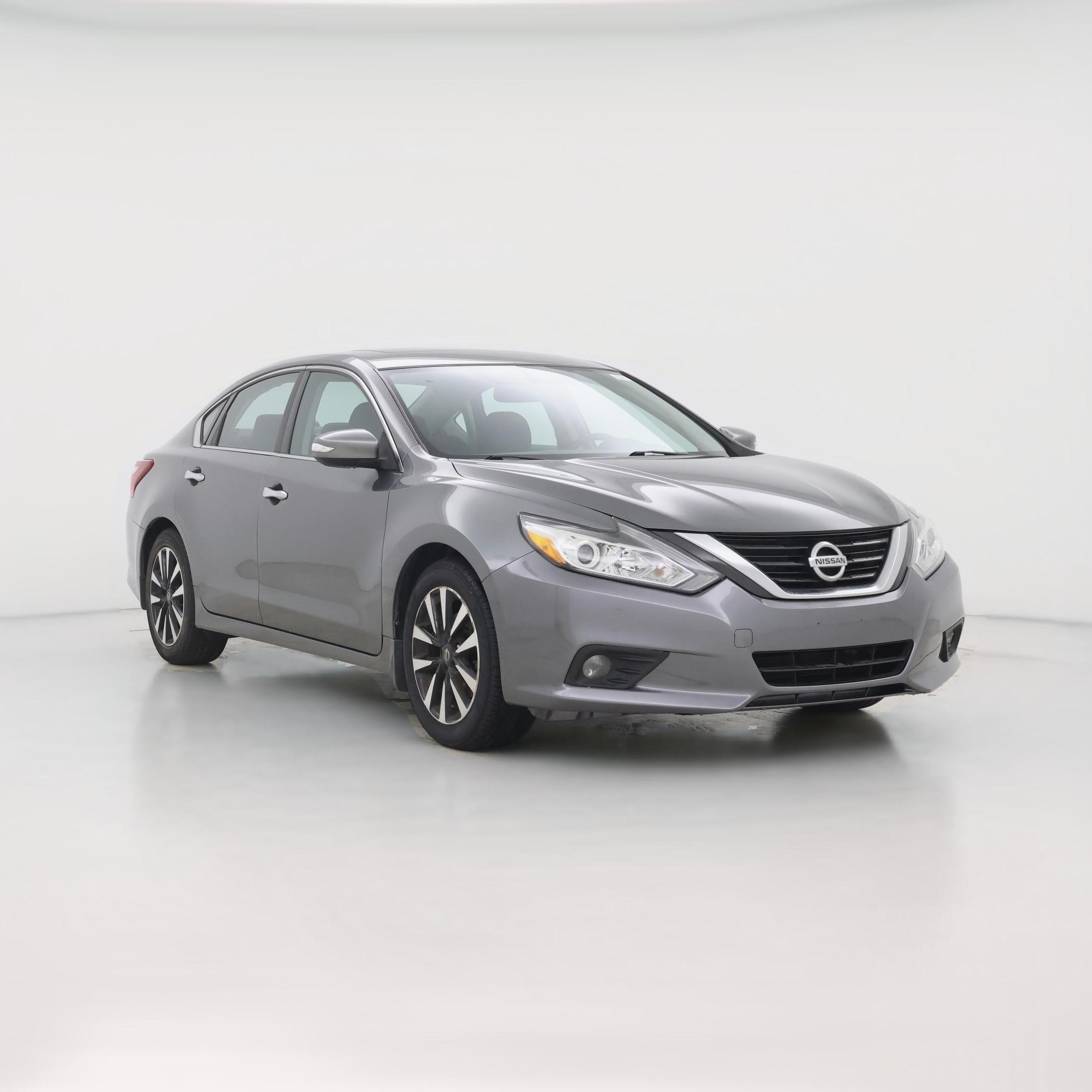 Thumbnail: 2018 Nissan Altima - 1