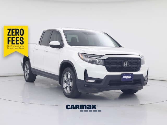 White 2025 Honda Ridgeline Pickup Truck All-Wheel Drive Automatic