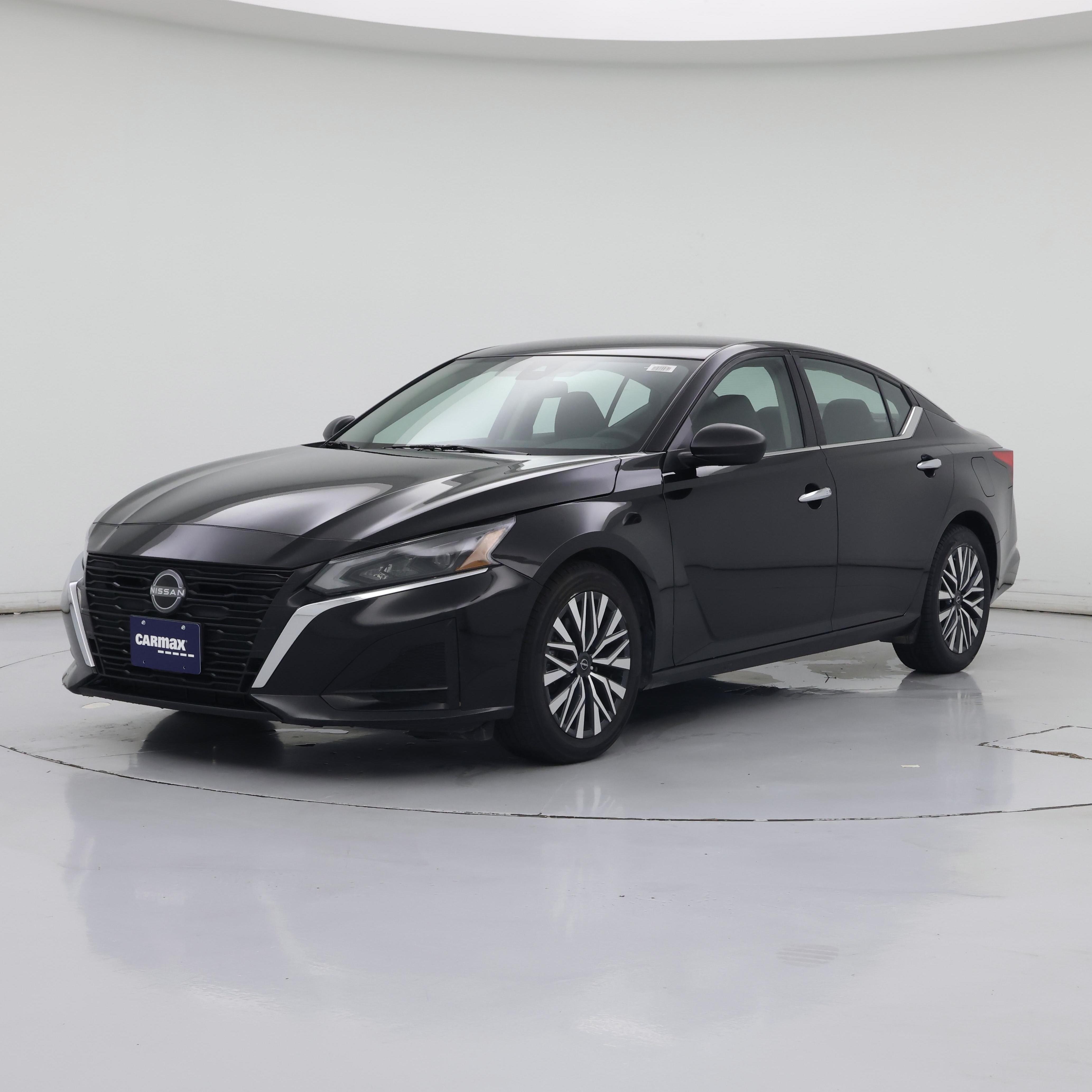 Thumbnail: 2025 Nissan Altima - 4