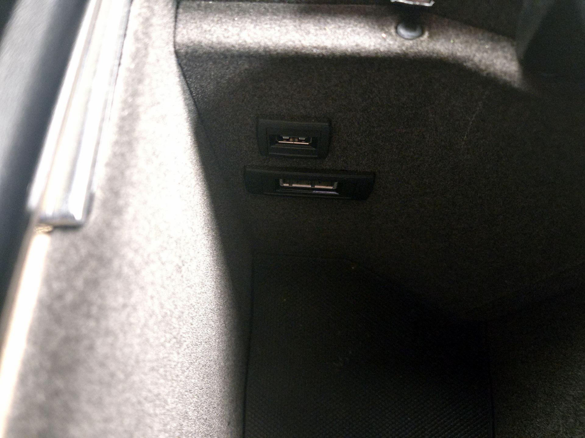 Thumbnail: 2015 Mercedes-Benz M-Class - 19