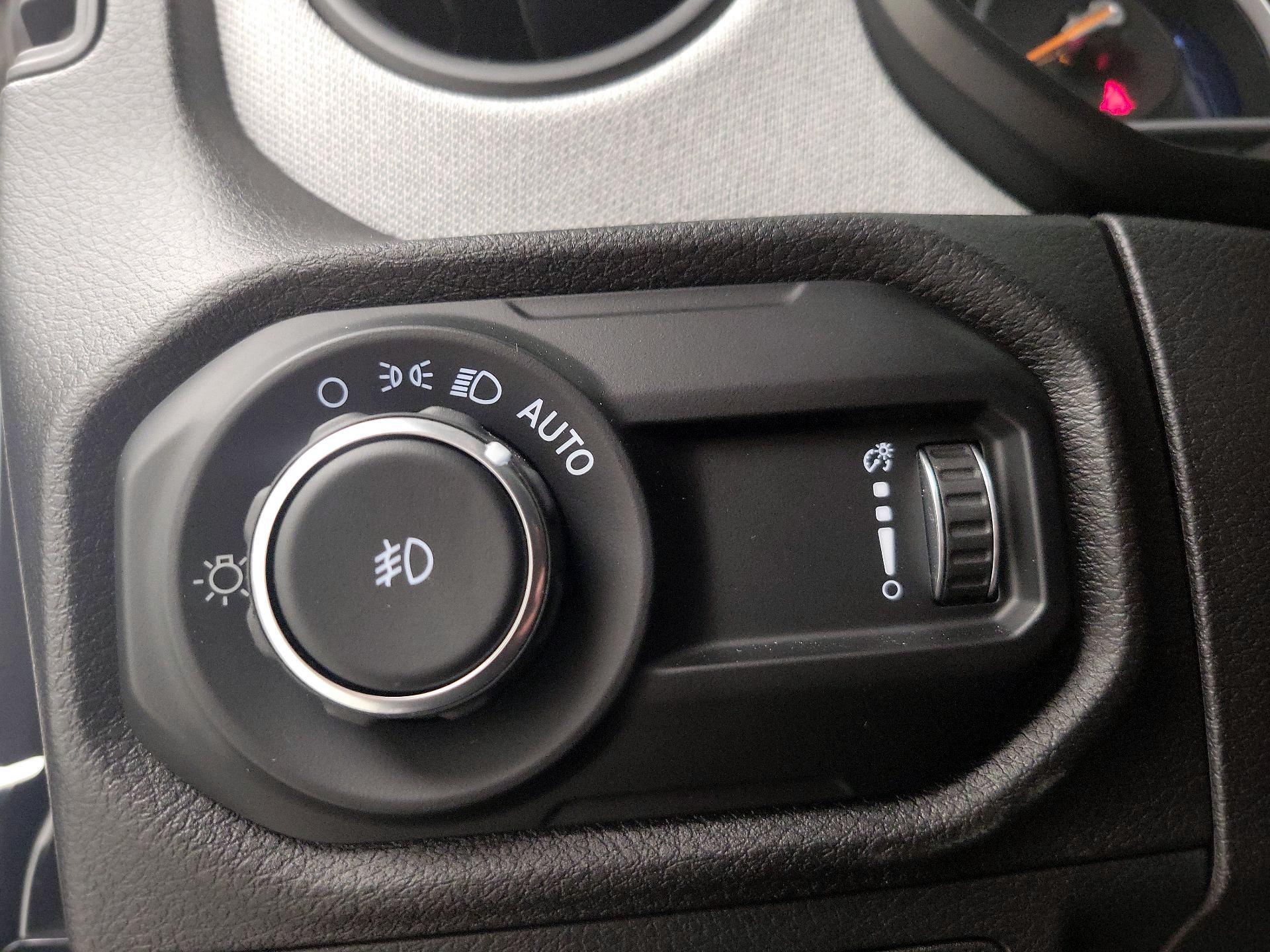 Thumbnail: 2025 Jeep Wrangler - 13
