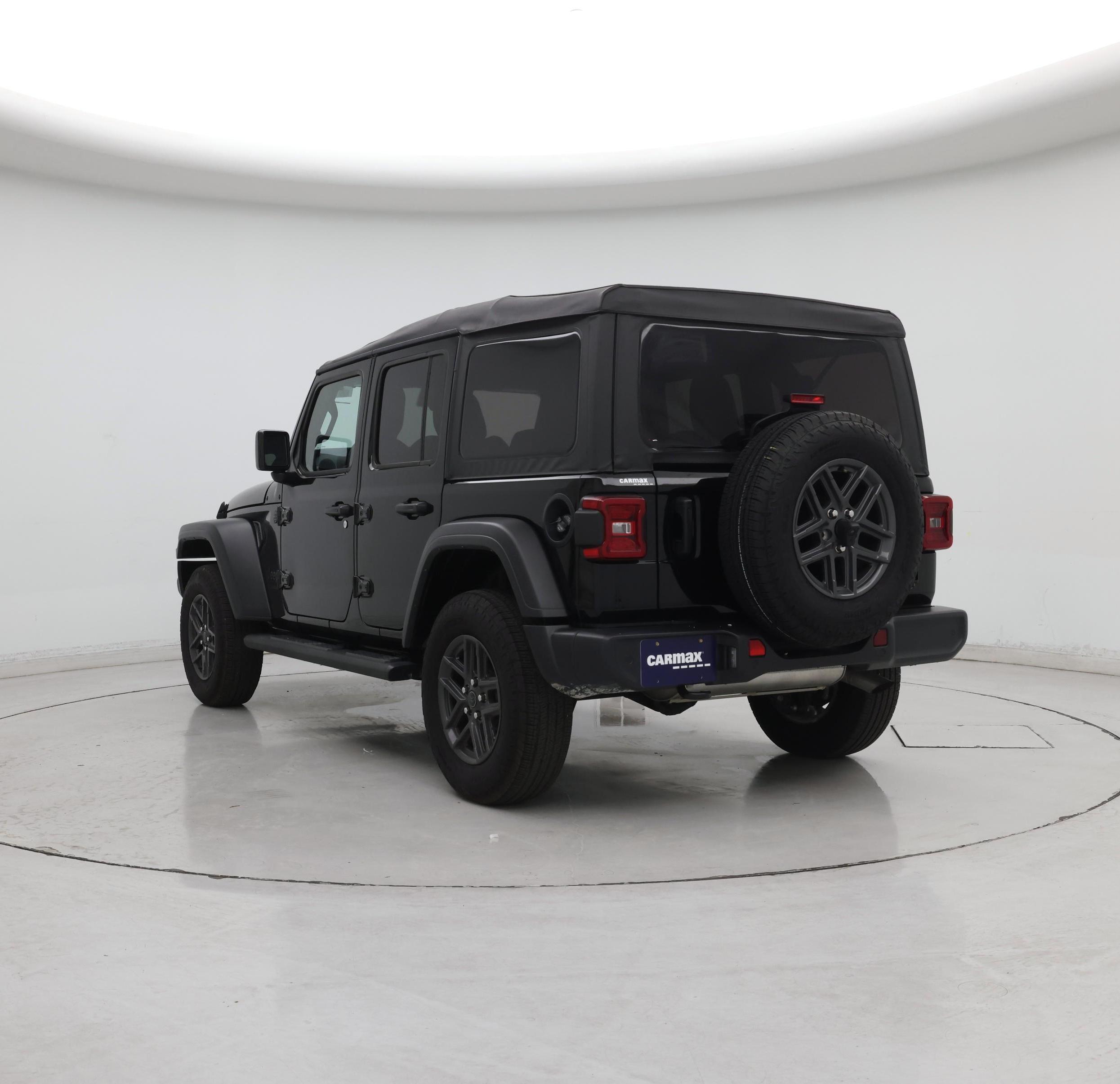 Thumbnail: 2025 Jeep Wrangler - 2