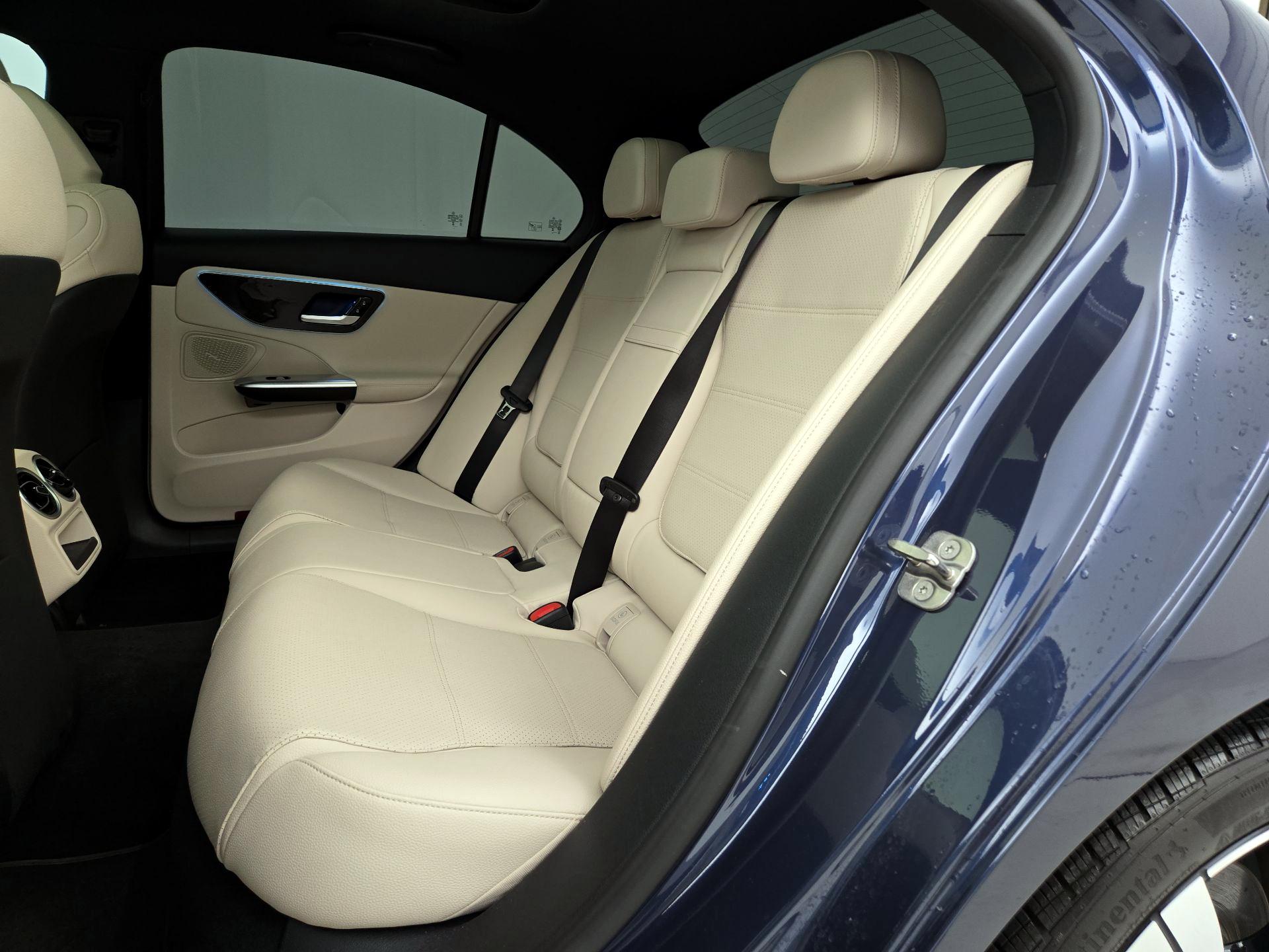 Thumbnail: 2024 Mercedes-Benz C-Class - 20