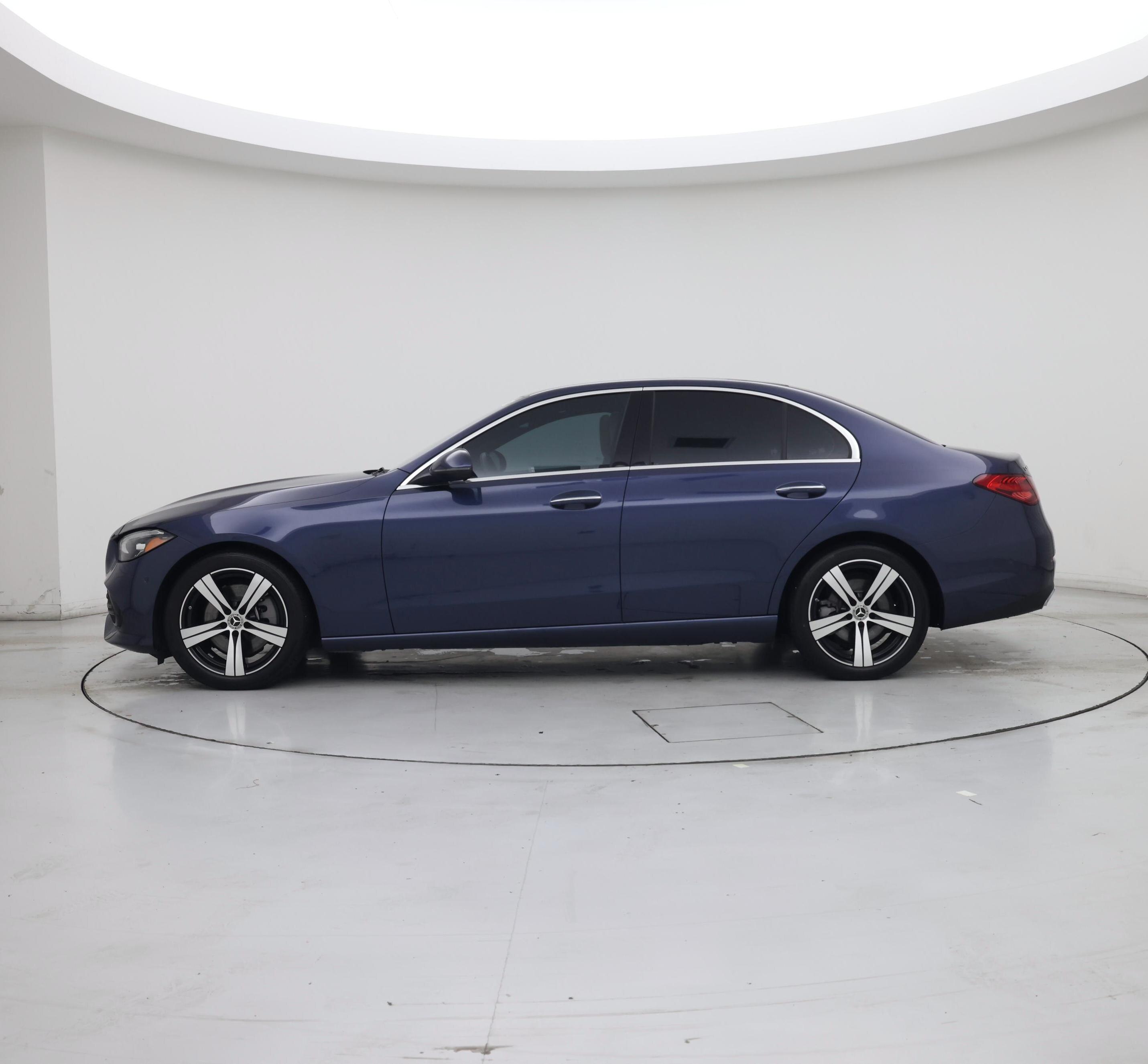 Thumbnail: 2024 Mercedes-Benz C-Class - 3