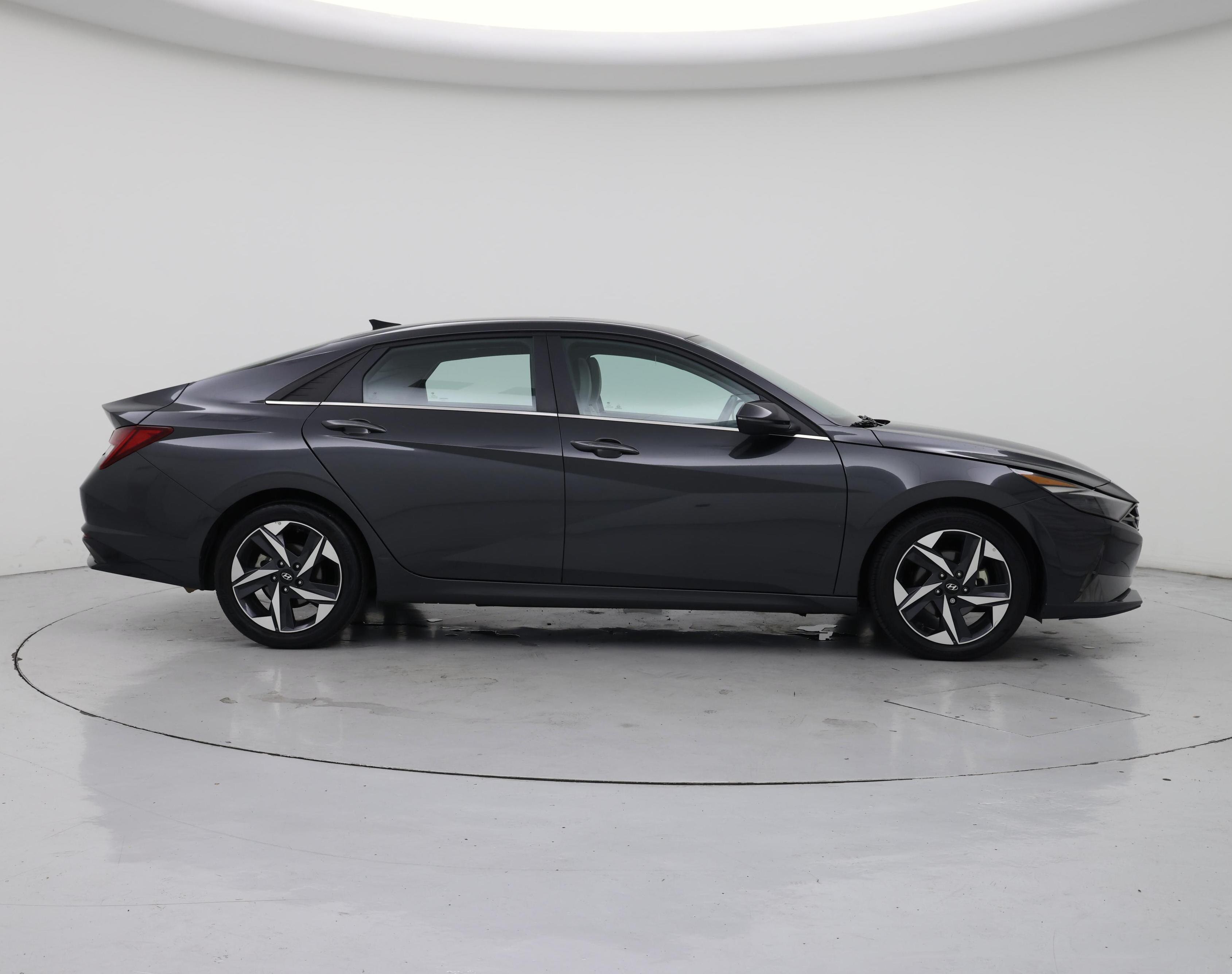 Thumbnail: 2023 Hyundai Elantra - 7