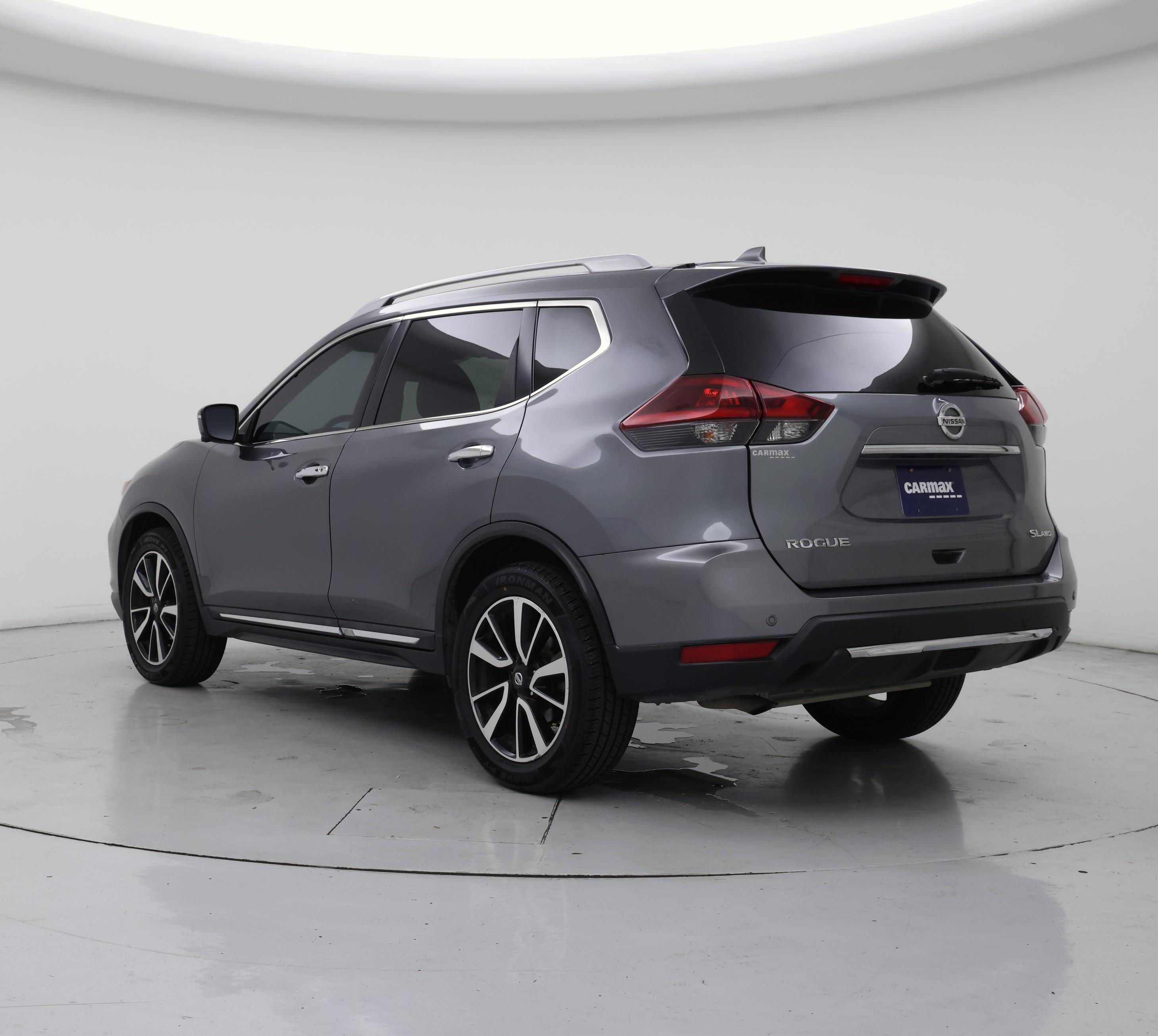 Thumbnail: 2019 Nissan Rogue - 2