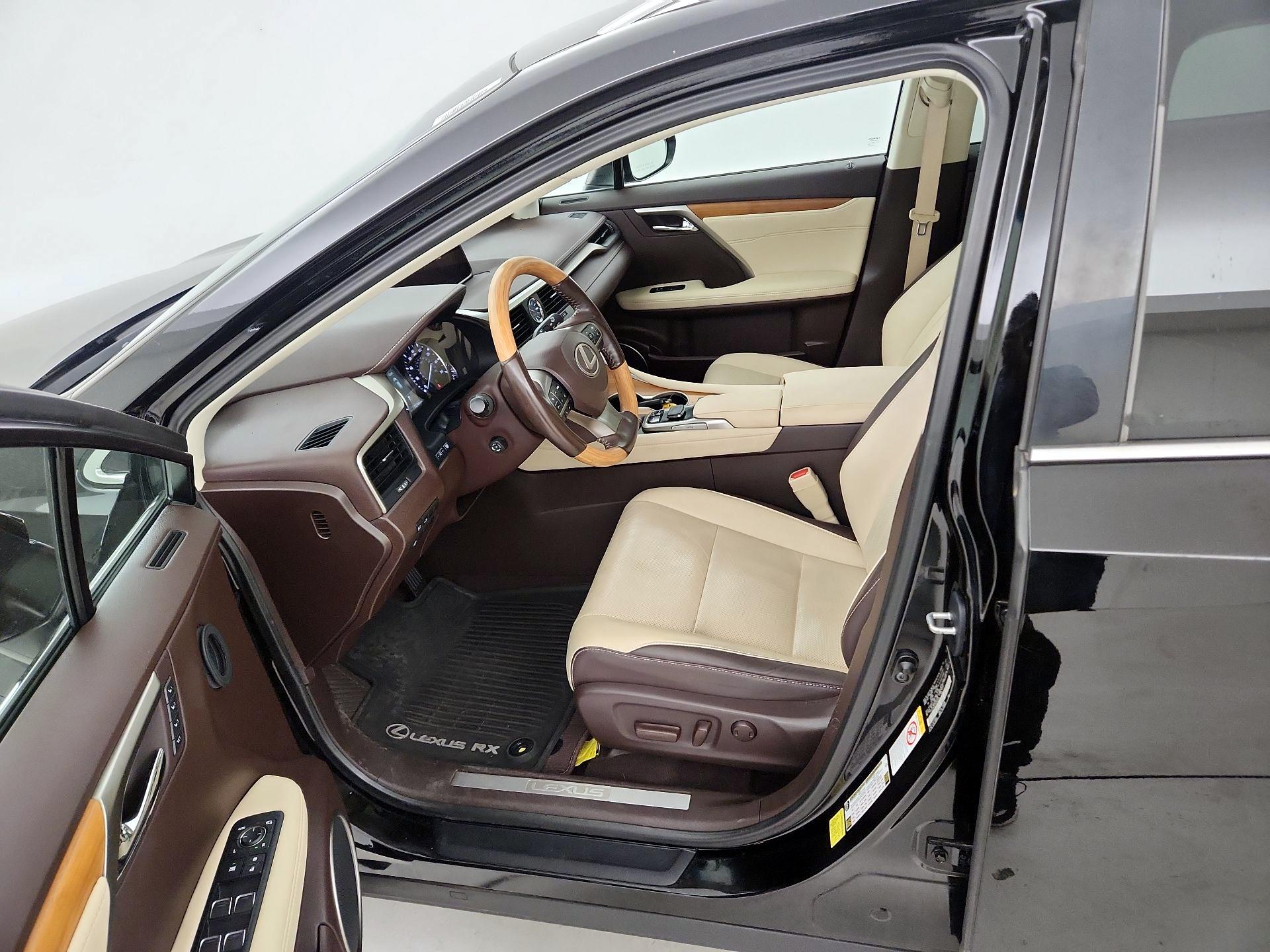 Thumbnail: 2017 Lexus RX - 9