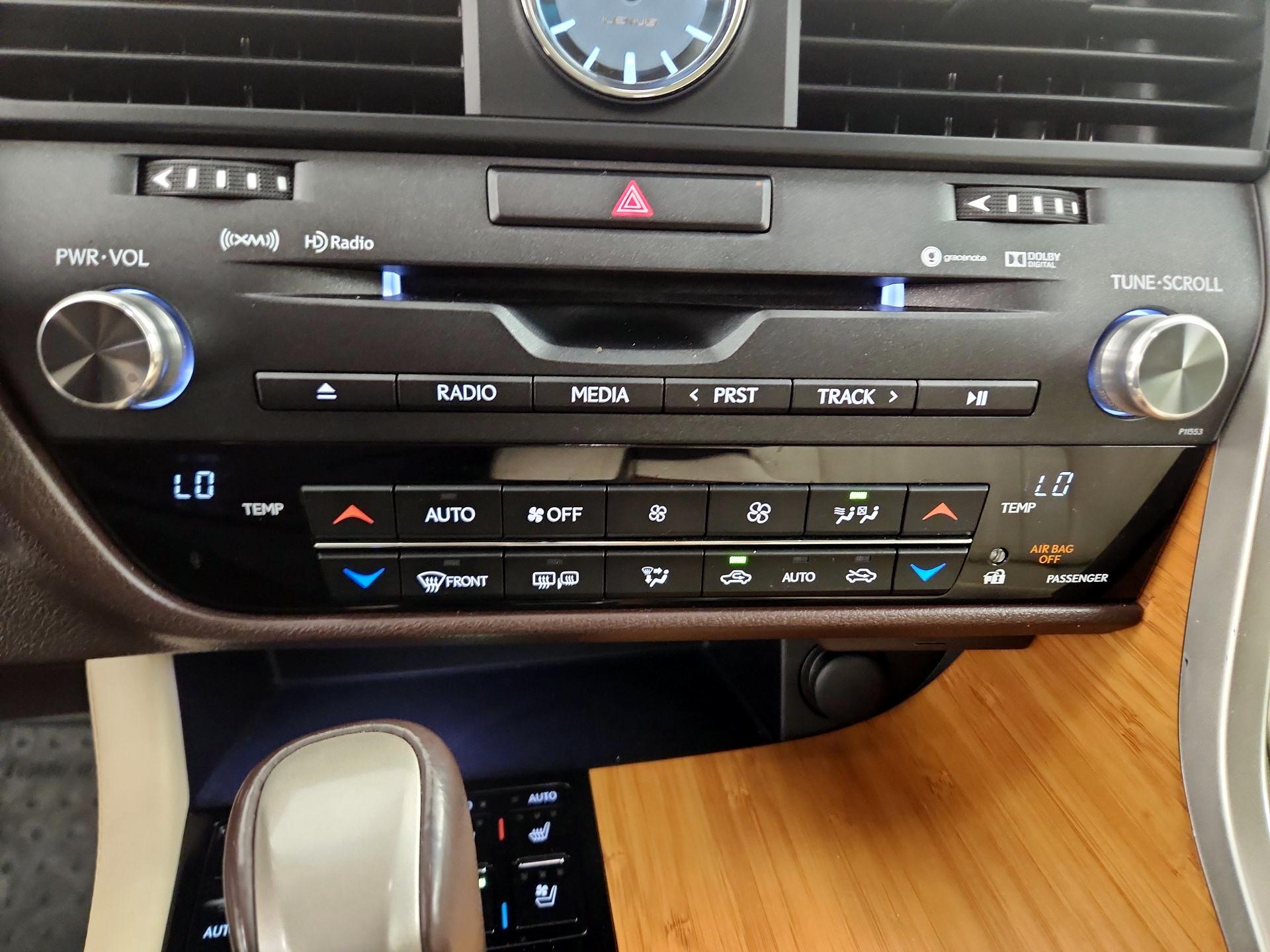 Thumbnail: 2017 Lexus RX - 15