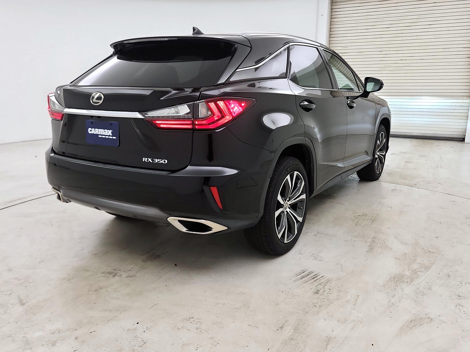 Thumbnail: 2017 Lexus RX - 5