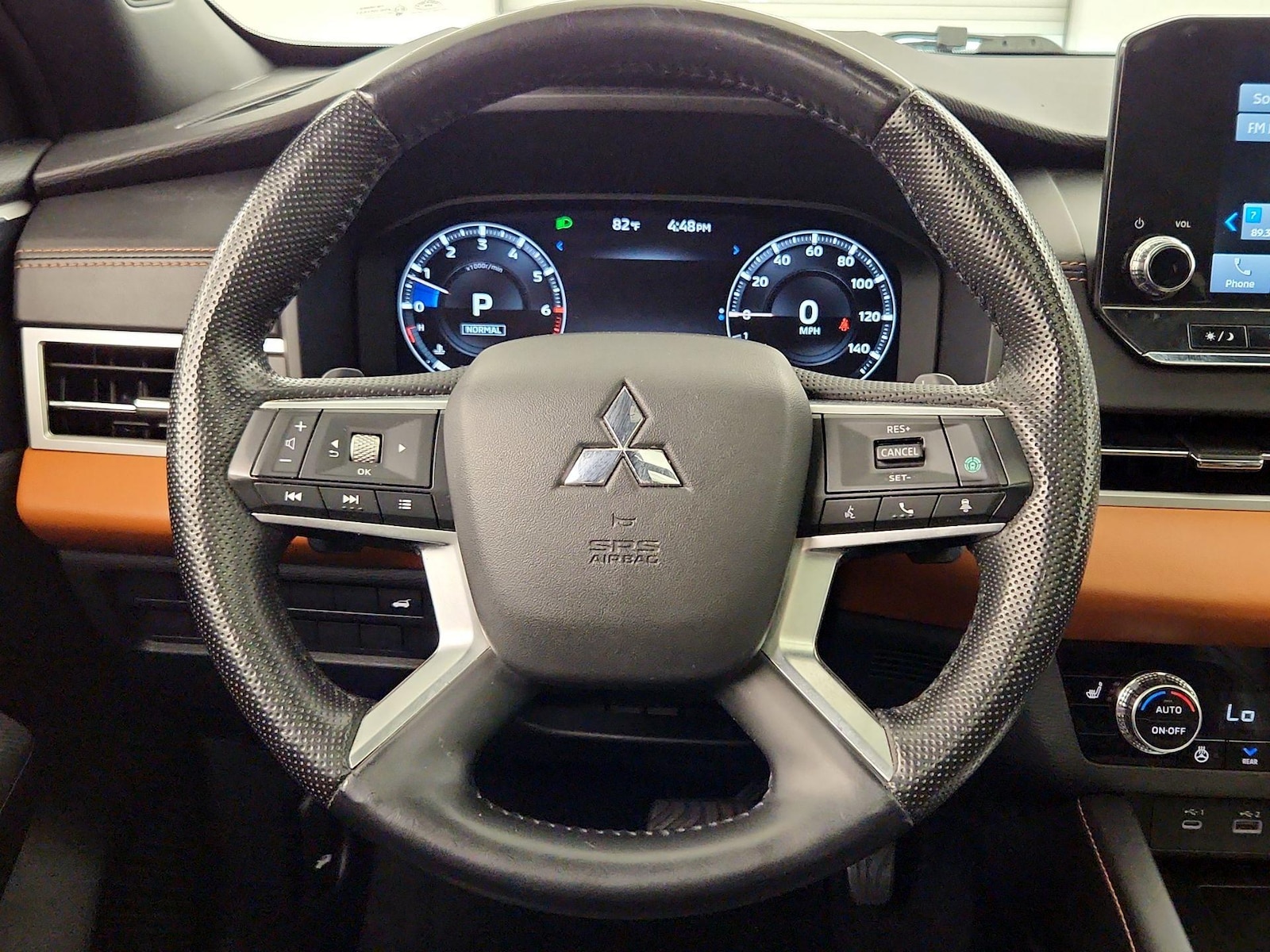 2022 Mitsubishi Outlander SEL - Photo 11
