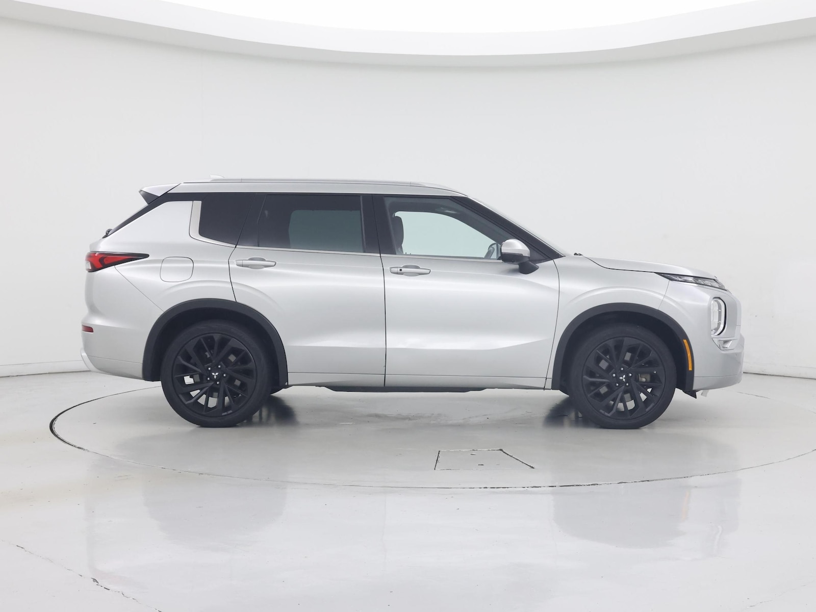 2022 Mitsubishi Outlander SEL - Photo 8