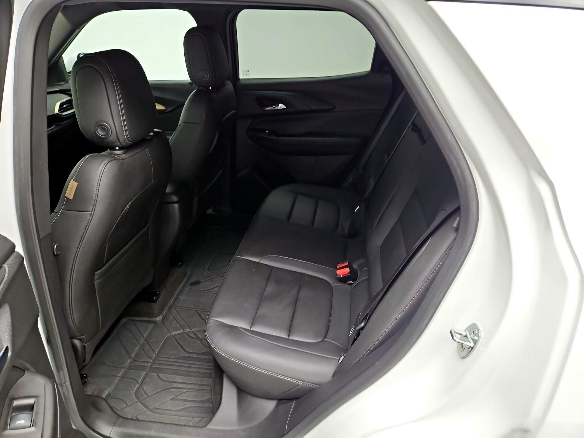 Thumbnail: 2023 Chevrolet TrailBlazer - 19
