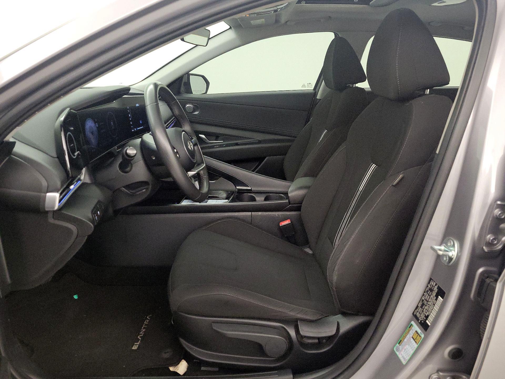 Thumbnail: 2025 Hyundai Elantra - 11