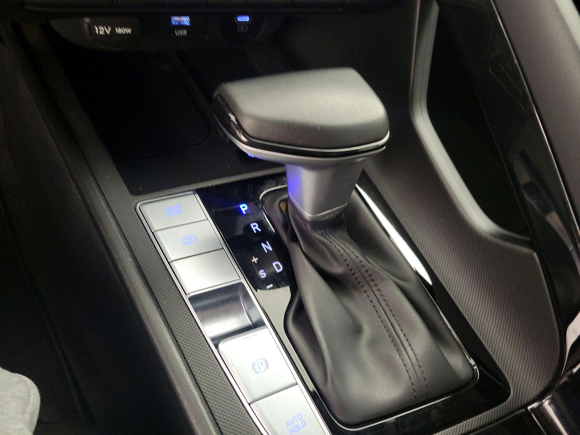 Thumbnail: 2025 Hyundai Elantra - 18