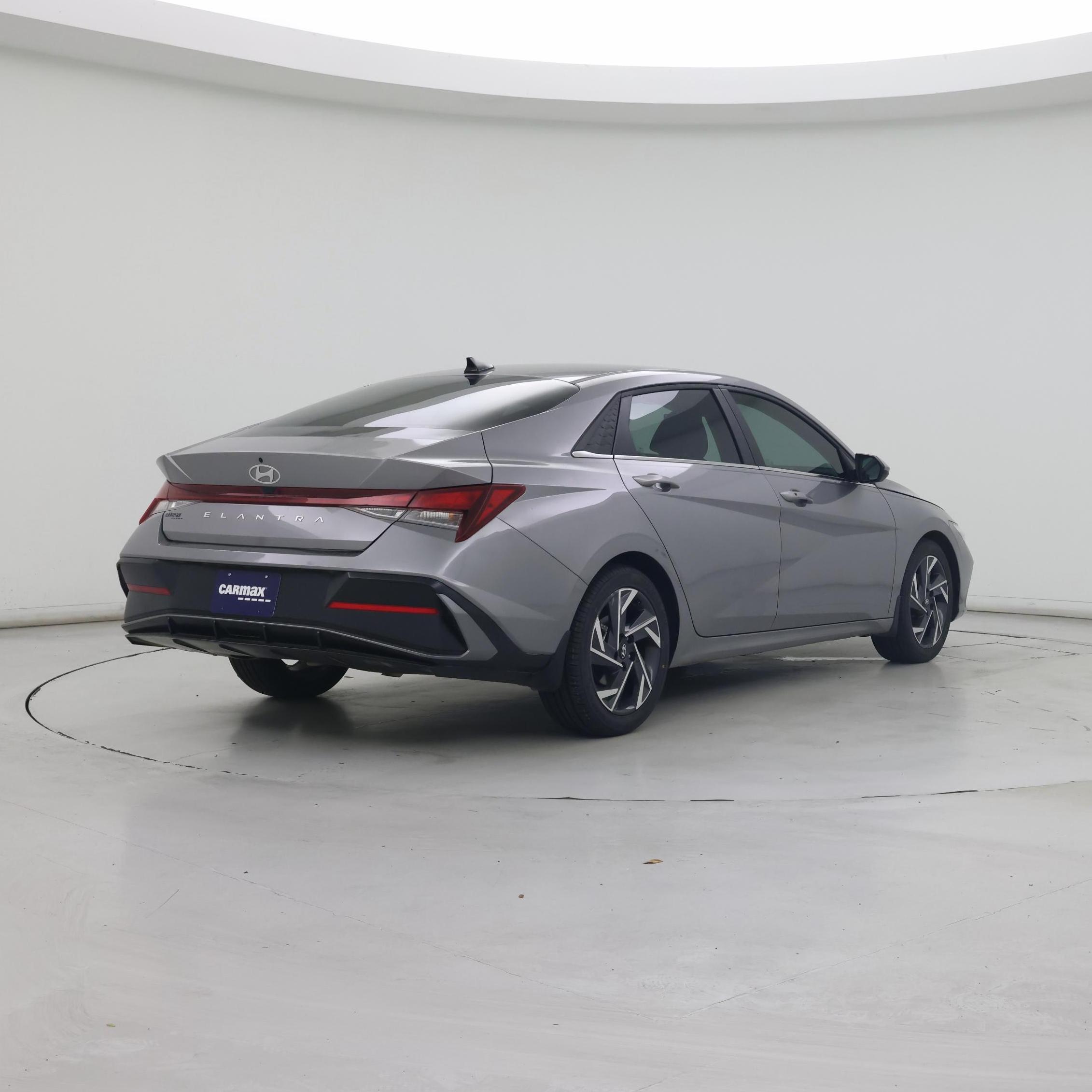 Thumbnail: 2025 Hyundai Elantra - 8