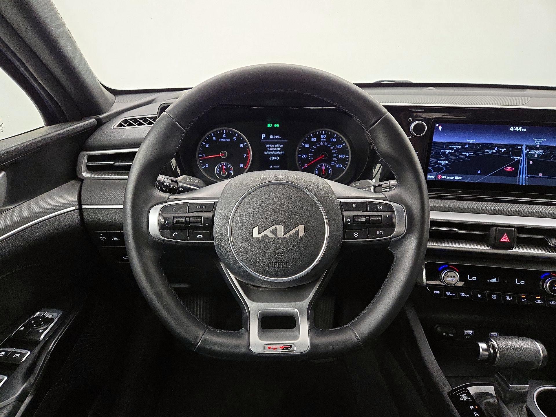 Thumbnail: 2022 Kia K5 - 10