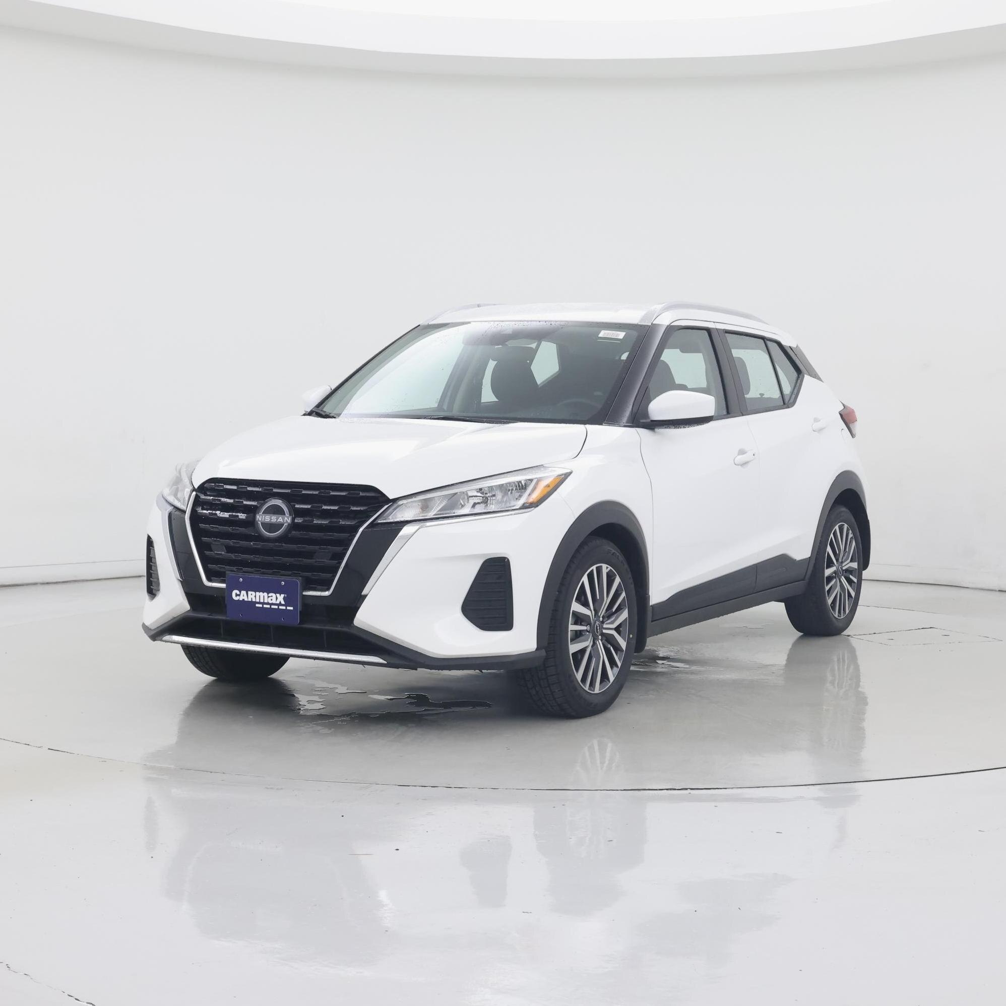 Thumbnail: 2024 Nissan Kicks - 4