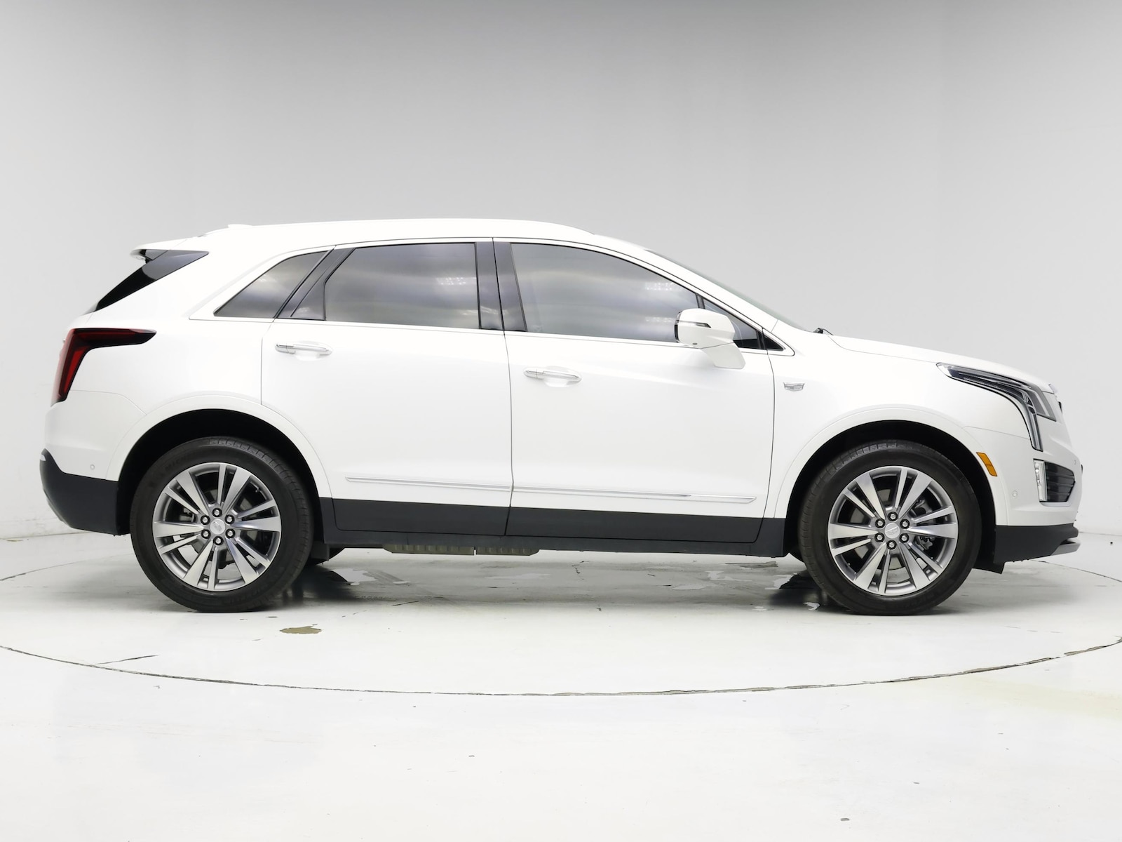 2024 Cadillac XT5 Premium Luxury - Photo 8