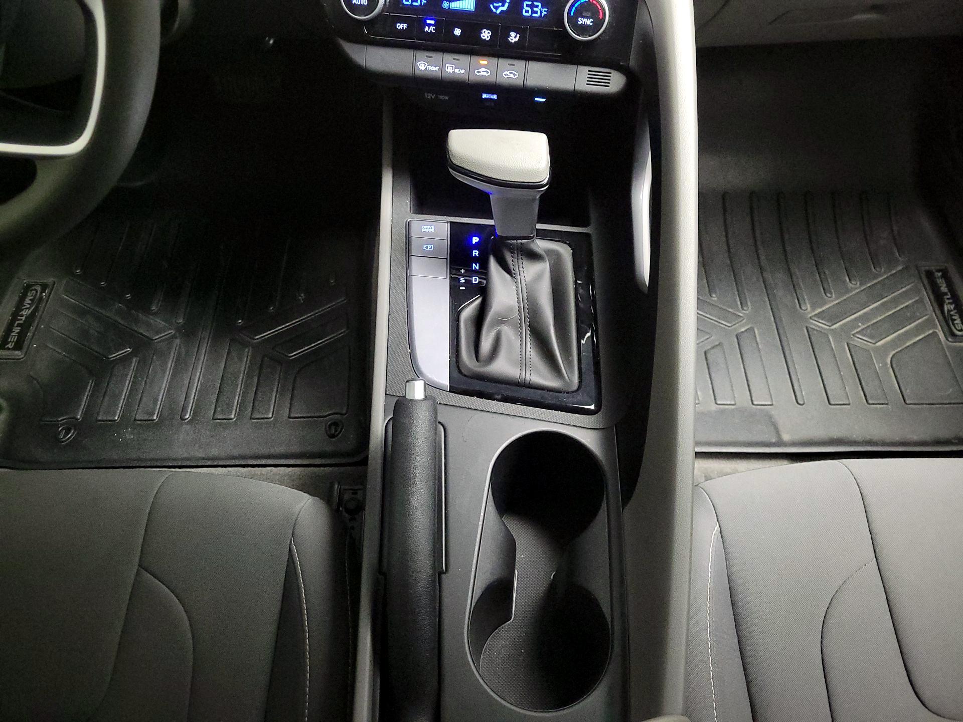 Thumbnail: 2024 Hyundai Elantra - 18