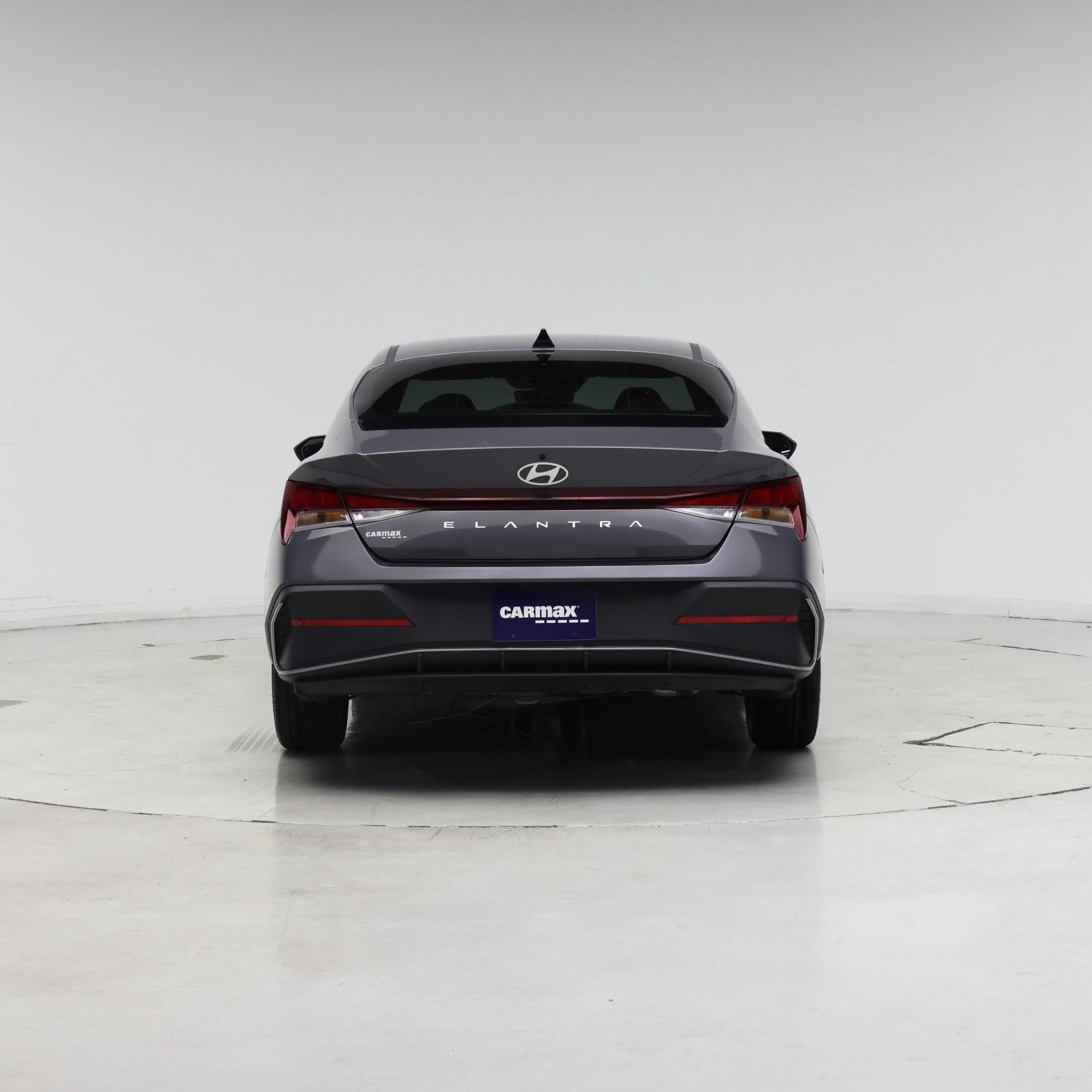 Thumbnail: 2024 Hyundai Elantra - 6