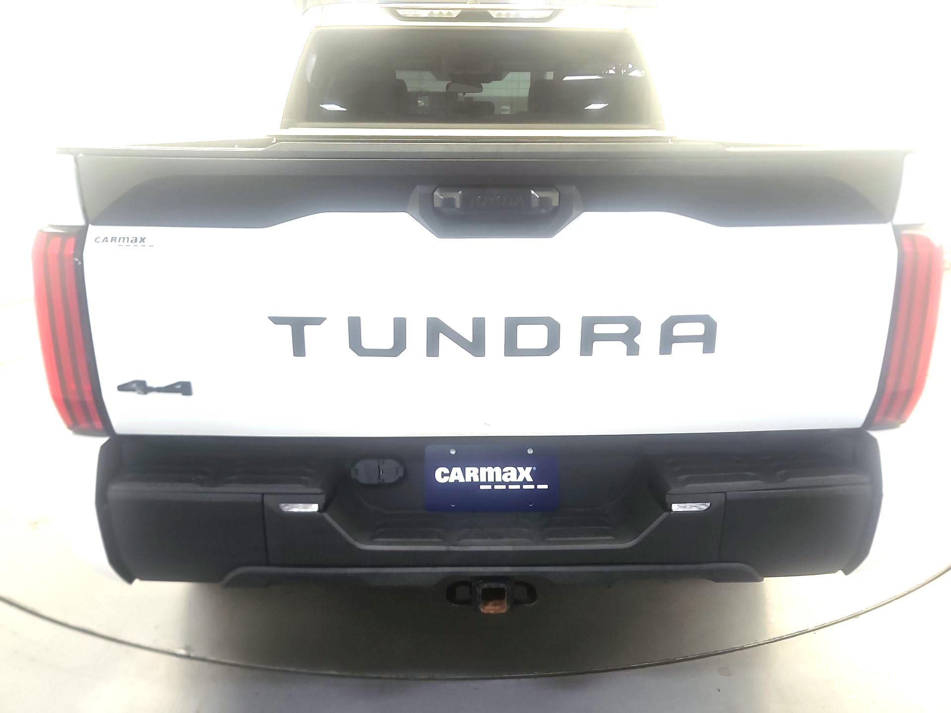 Thumbnail: 2022 Toyota Tundra - 6