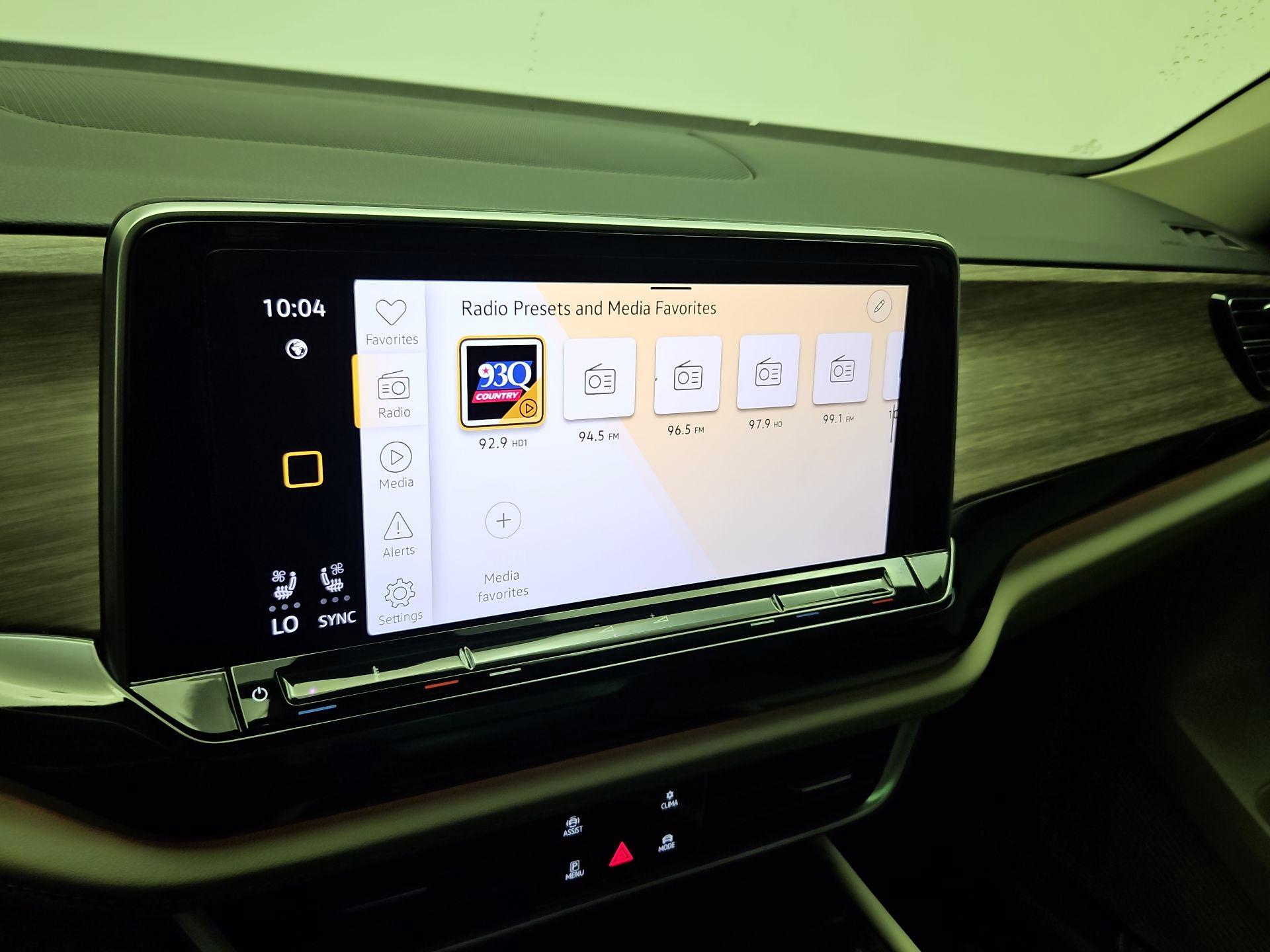 Thumbnail: 2024 Volkswagen Atlas - 16