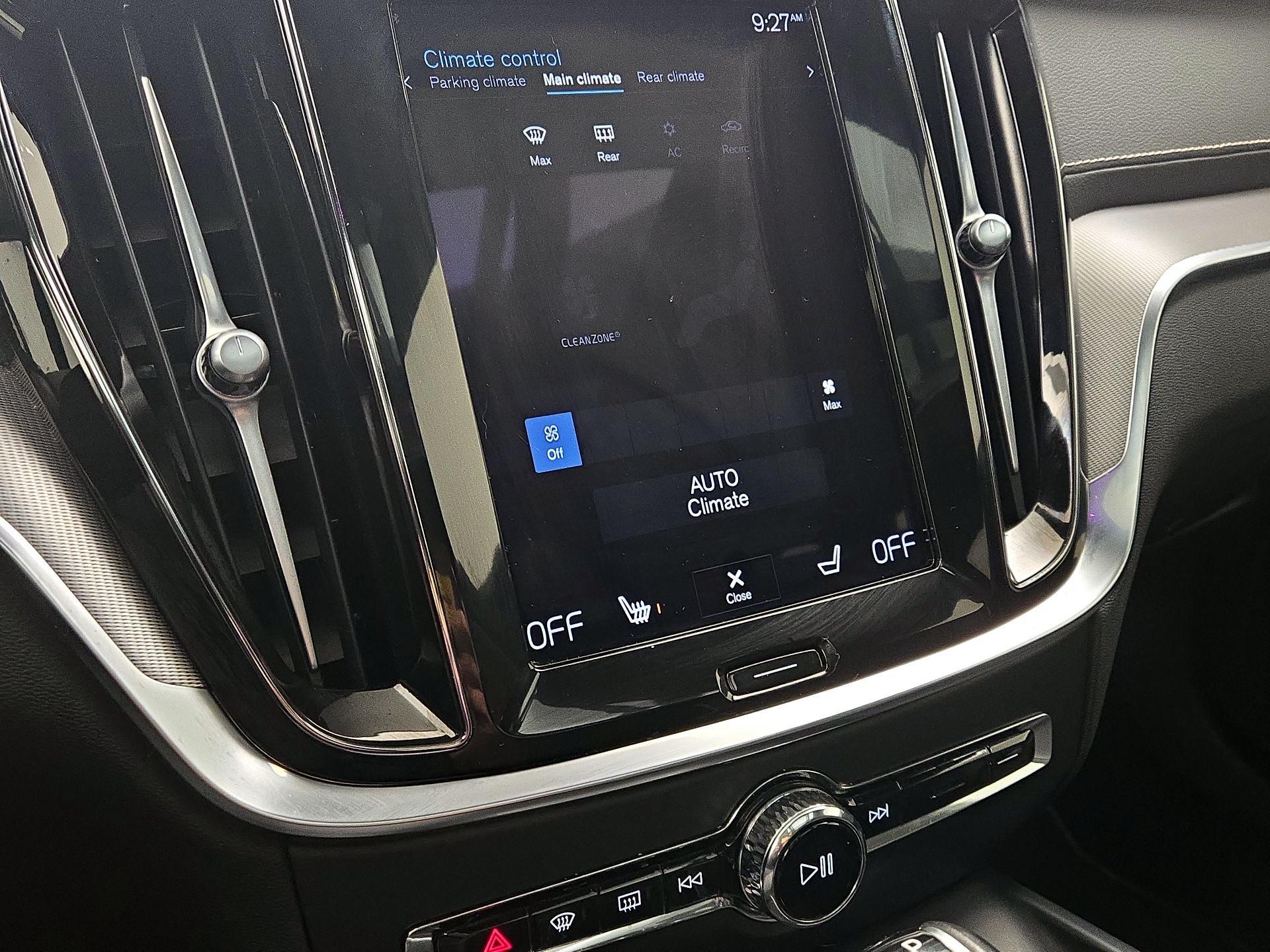 Thumbnail: 2021 Volvo S60 - 17