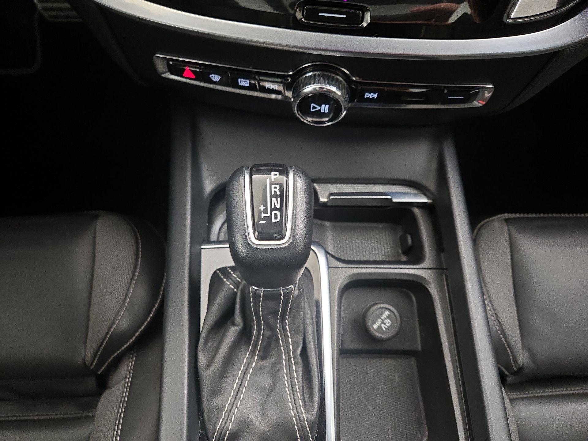 Thumbnail: 2021 Volvo S60 - 18