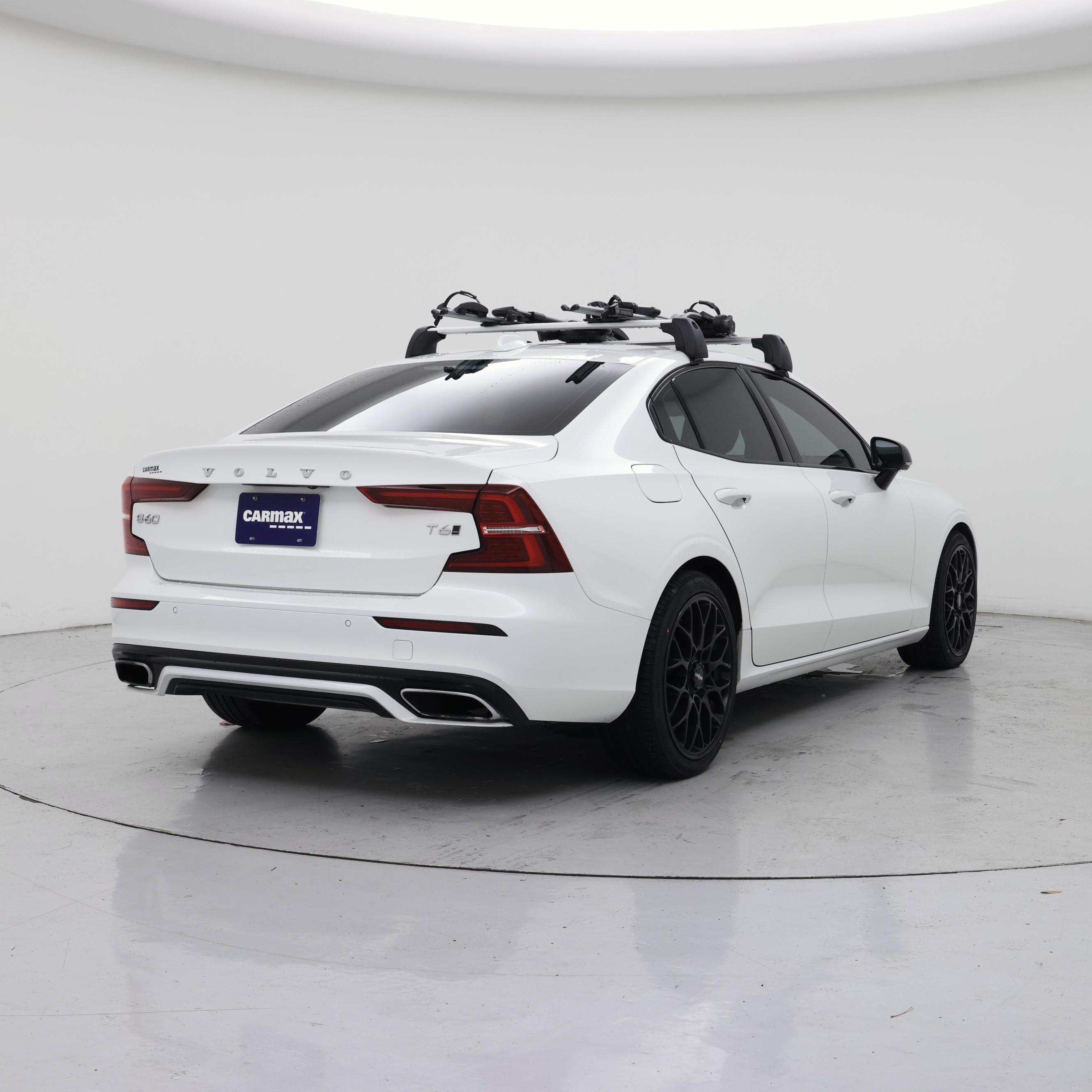 Thumbnail: 2021 Volvo S60 - 8