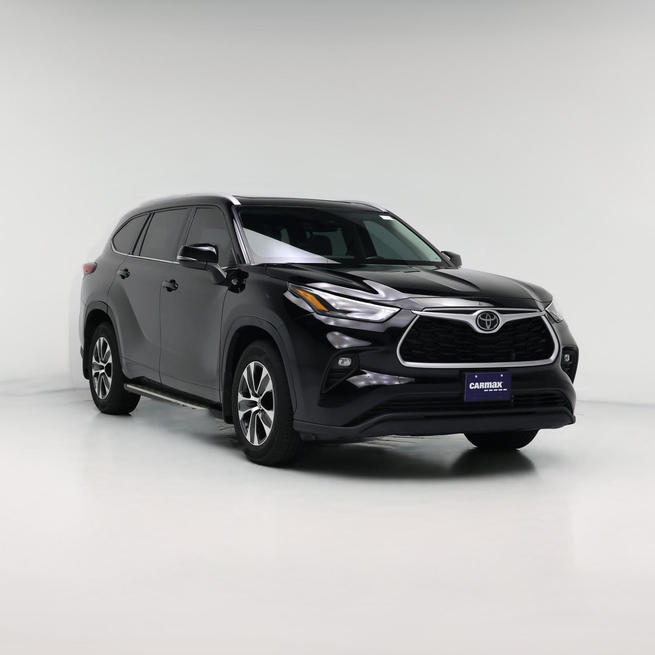 Thumbnail: 2022 Toyota Highlander - 1