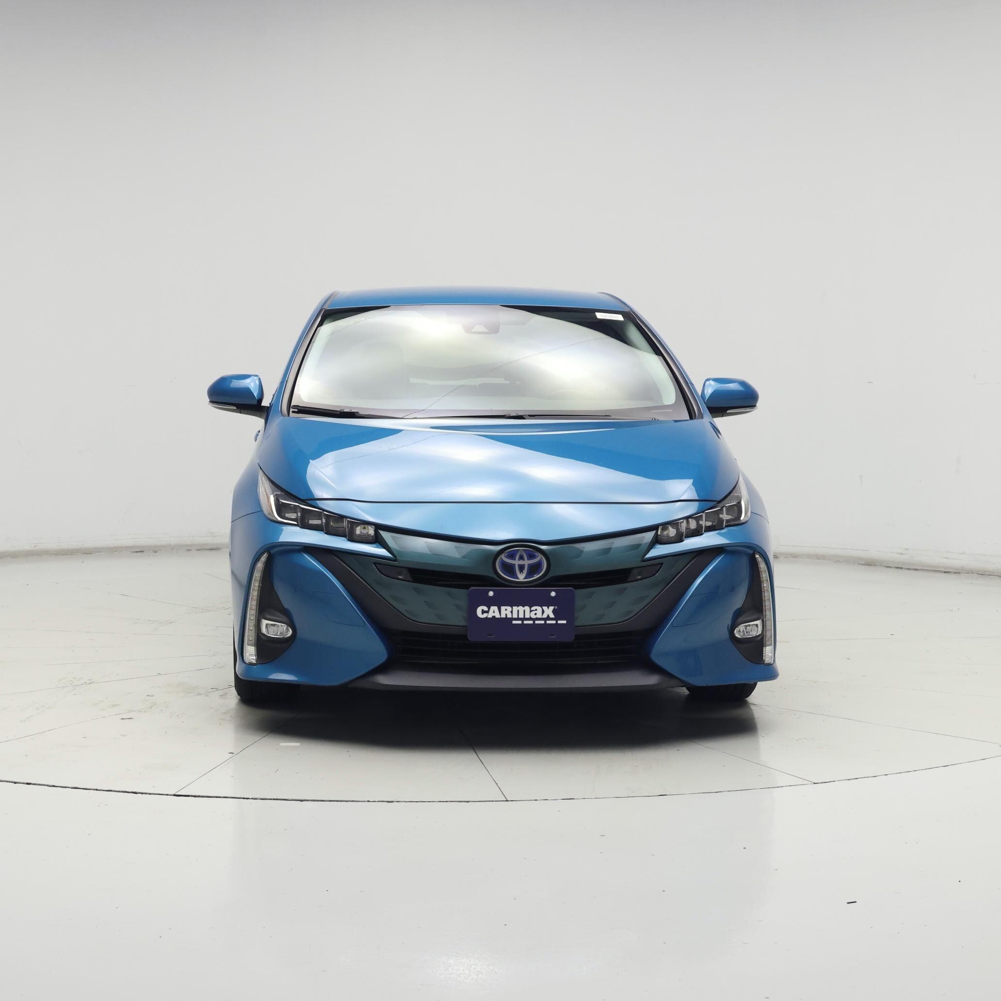 Thumbnail: 2017 Toyota Prius Prime - 5