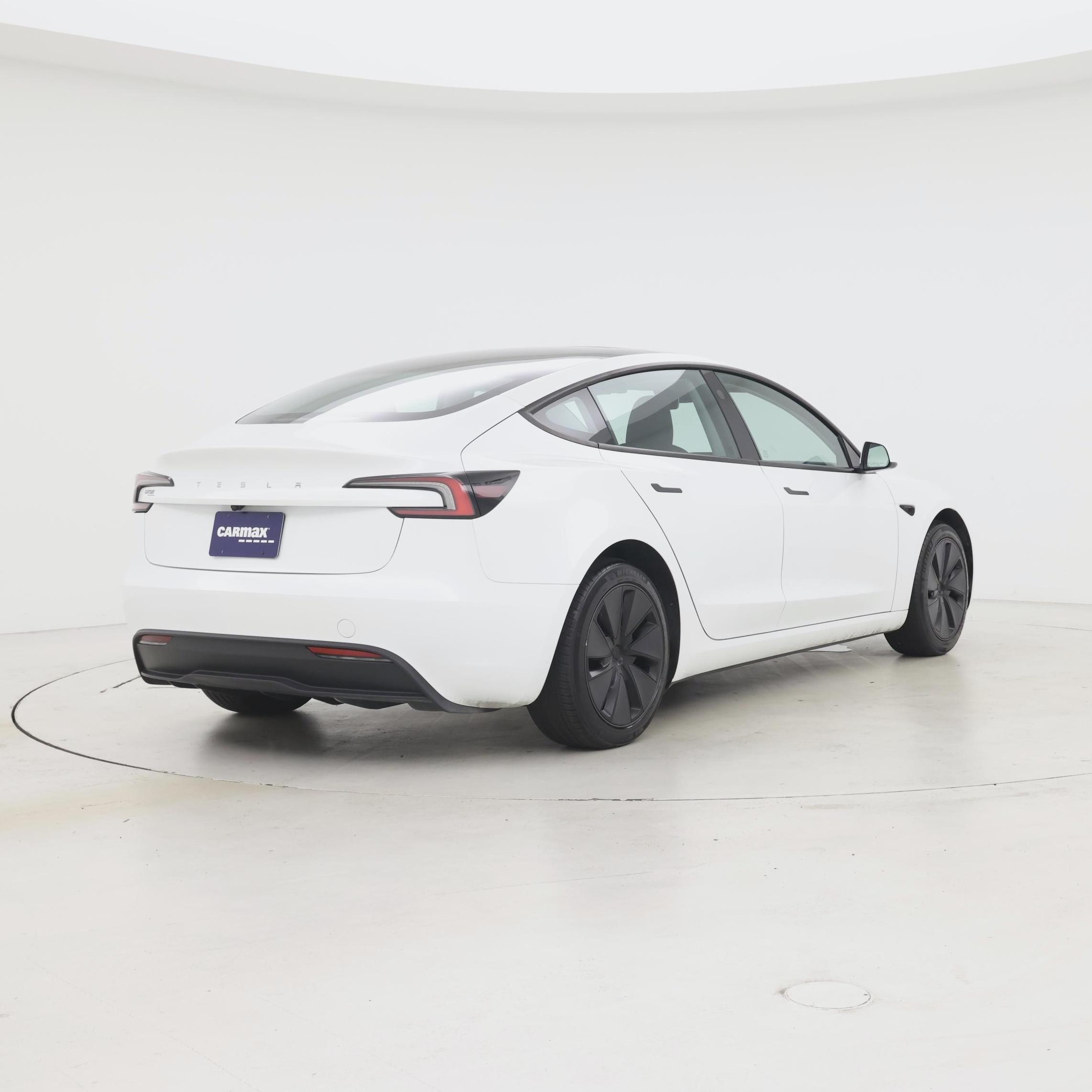 Thumbnail: 2025 Tesla Model 3 - 8