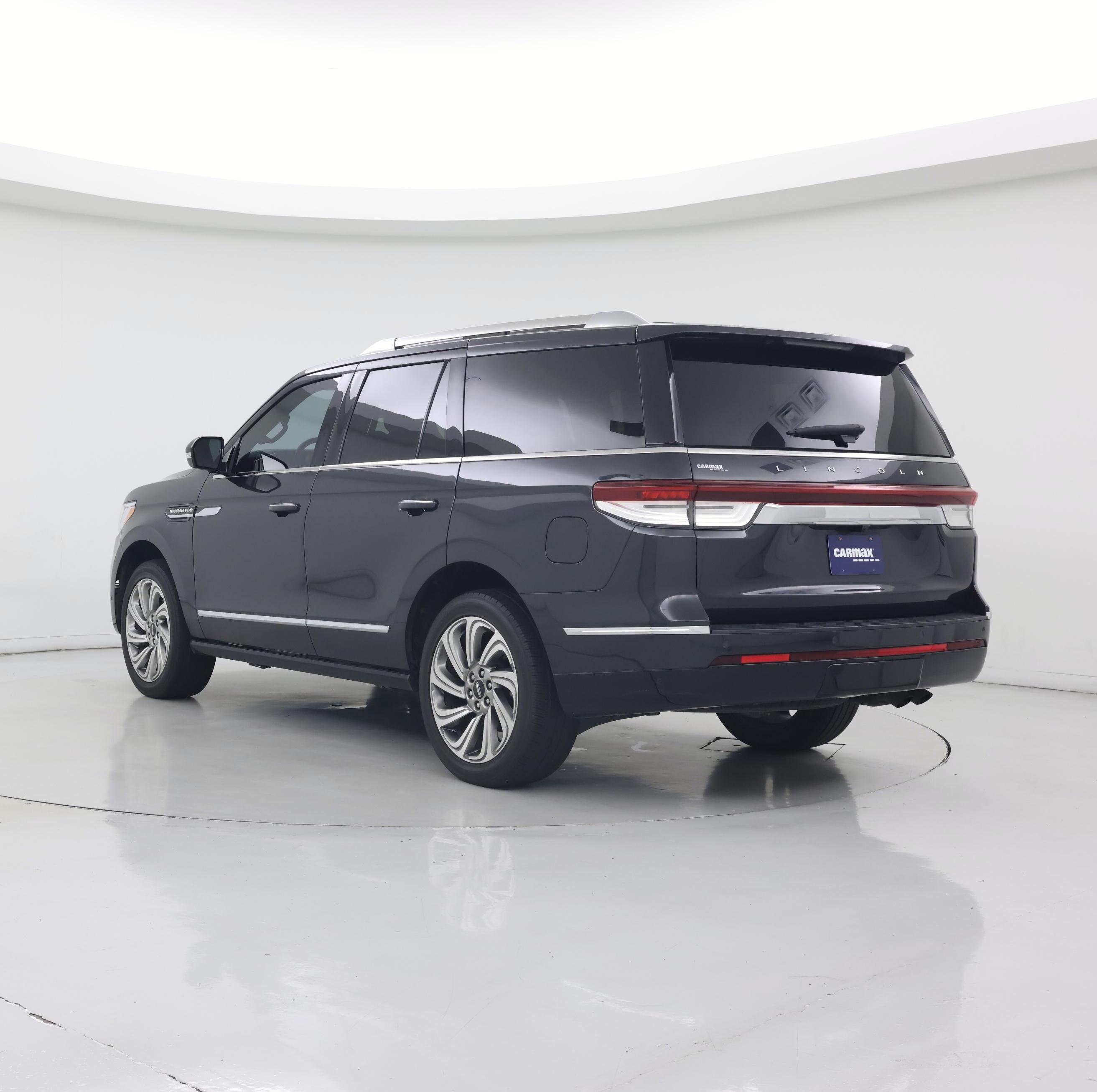 Thumbnail: 2023 Lincoln Navigator - 2