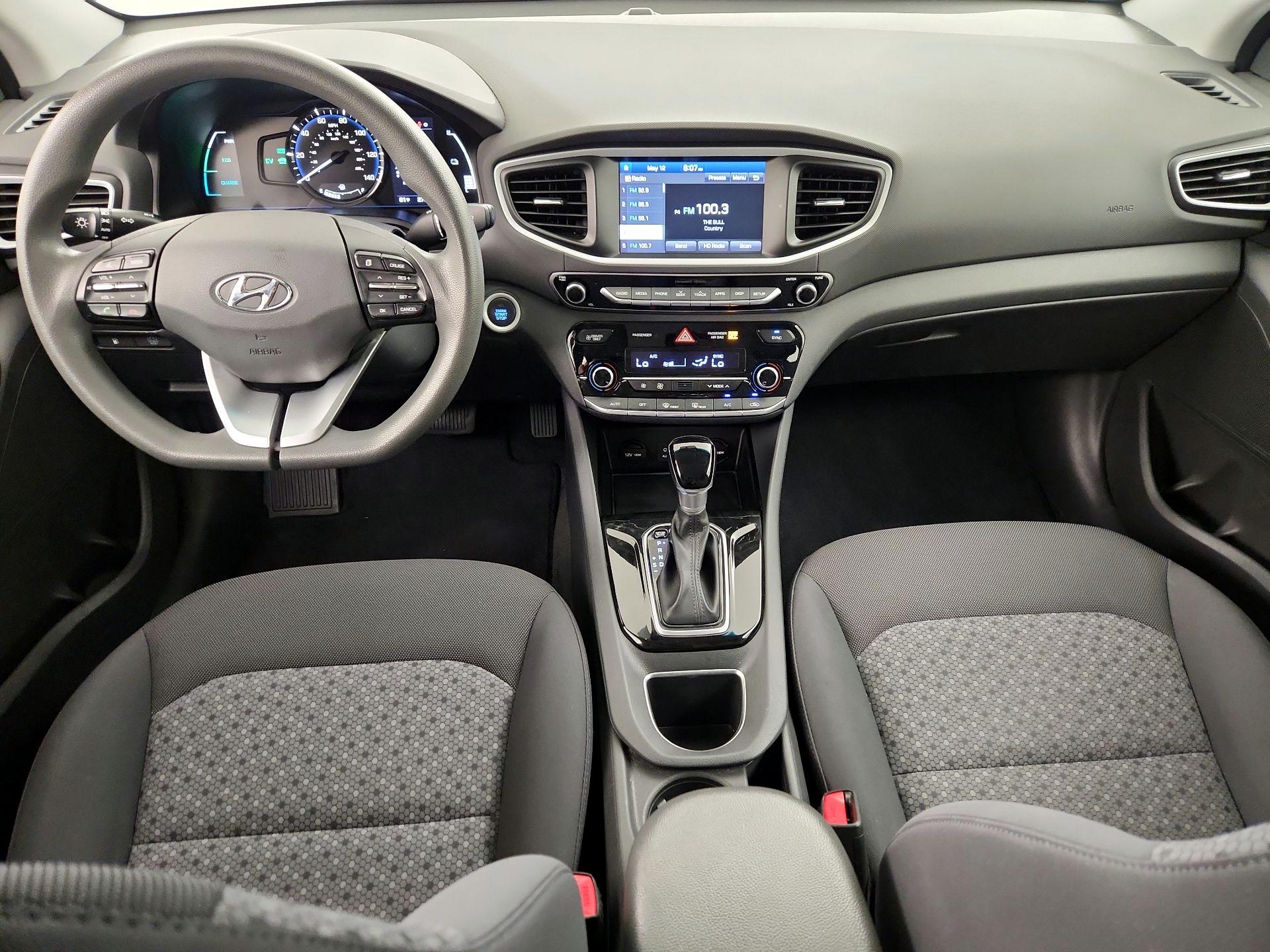 Thumbnail: 2019 Hyundai Ioniq - 9